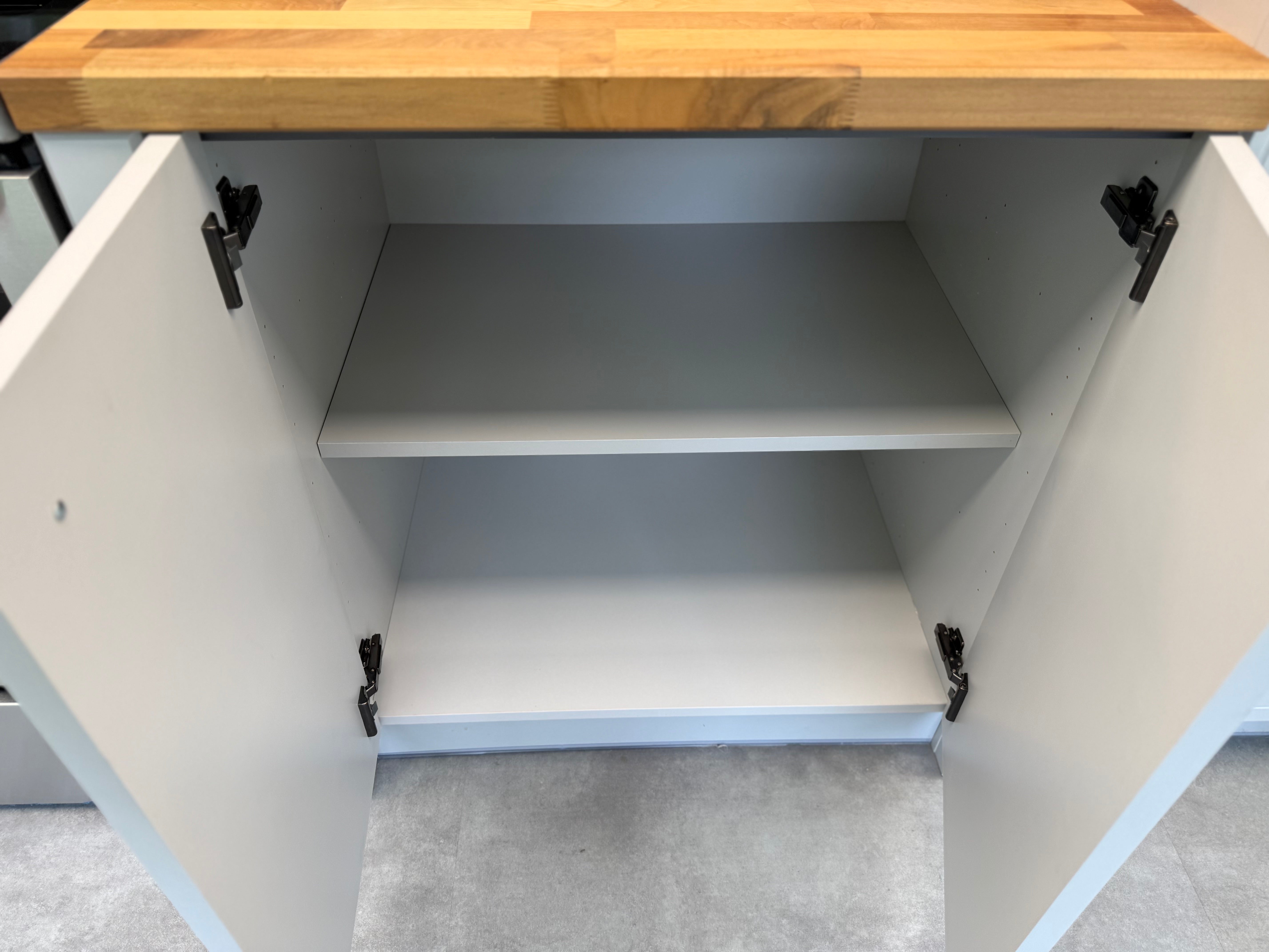 Wren Country Juratek Matte Pebble Gray Kitchen Wall