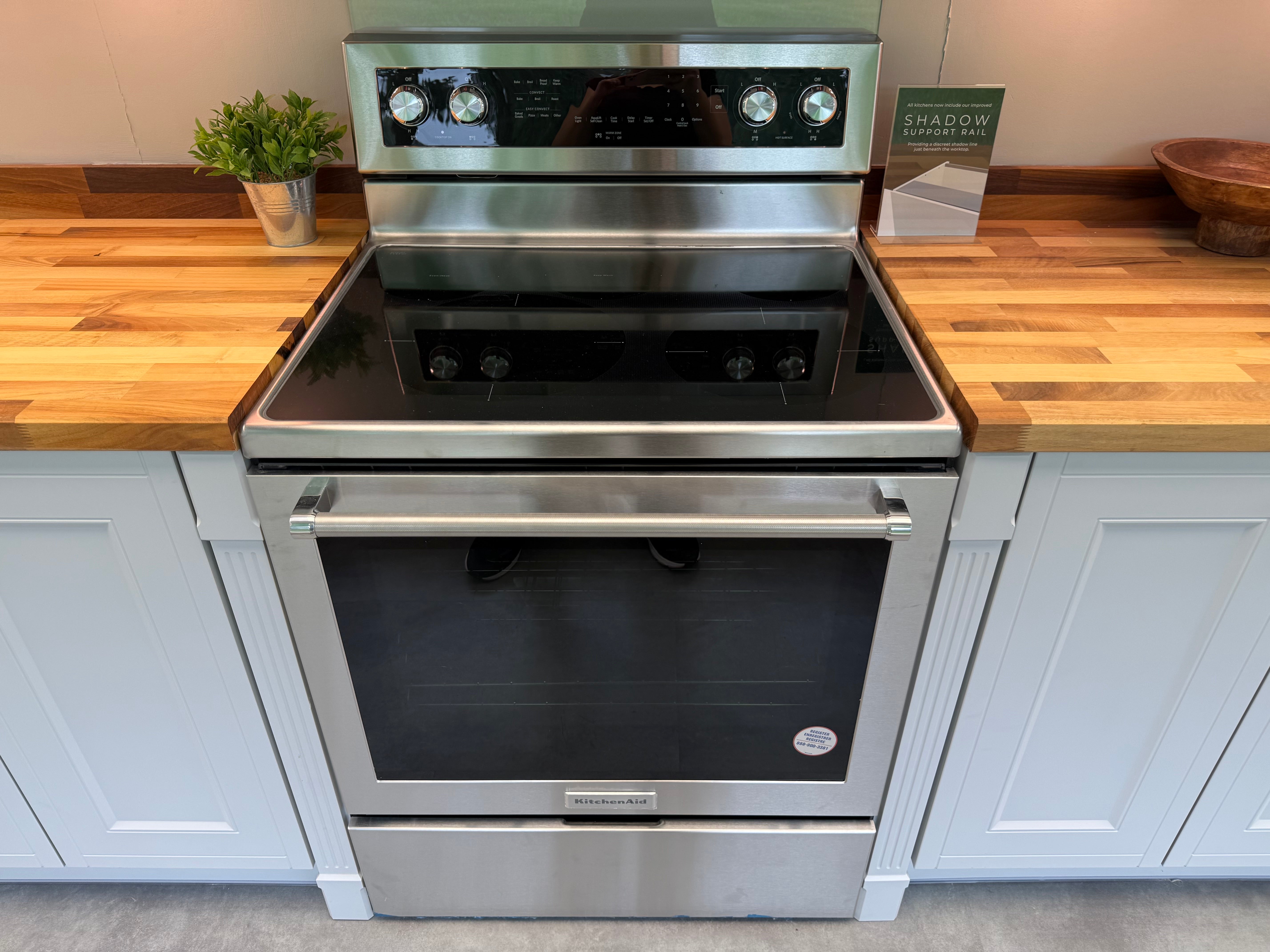 Wren Country Juratek Matte Pebble Gray Kitchen Wall