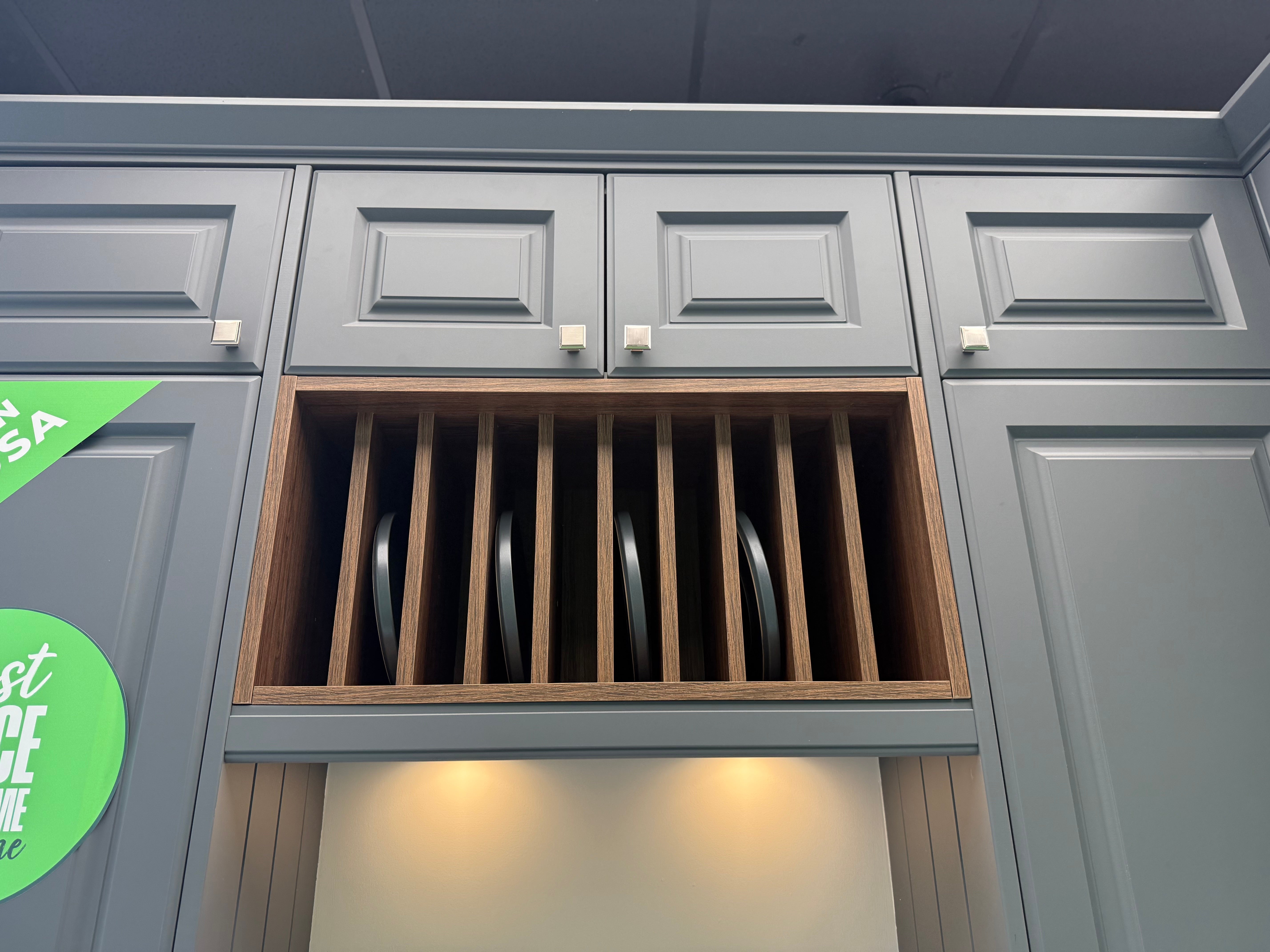 Wren Georgian Juratek Matte Forest Green Pantry Wall