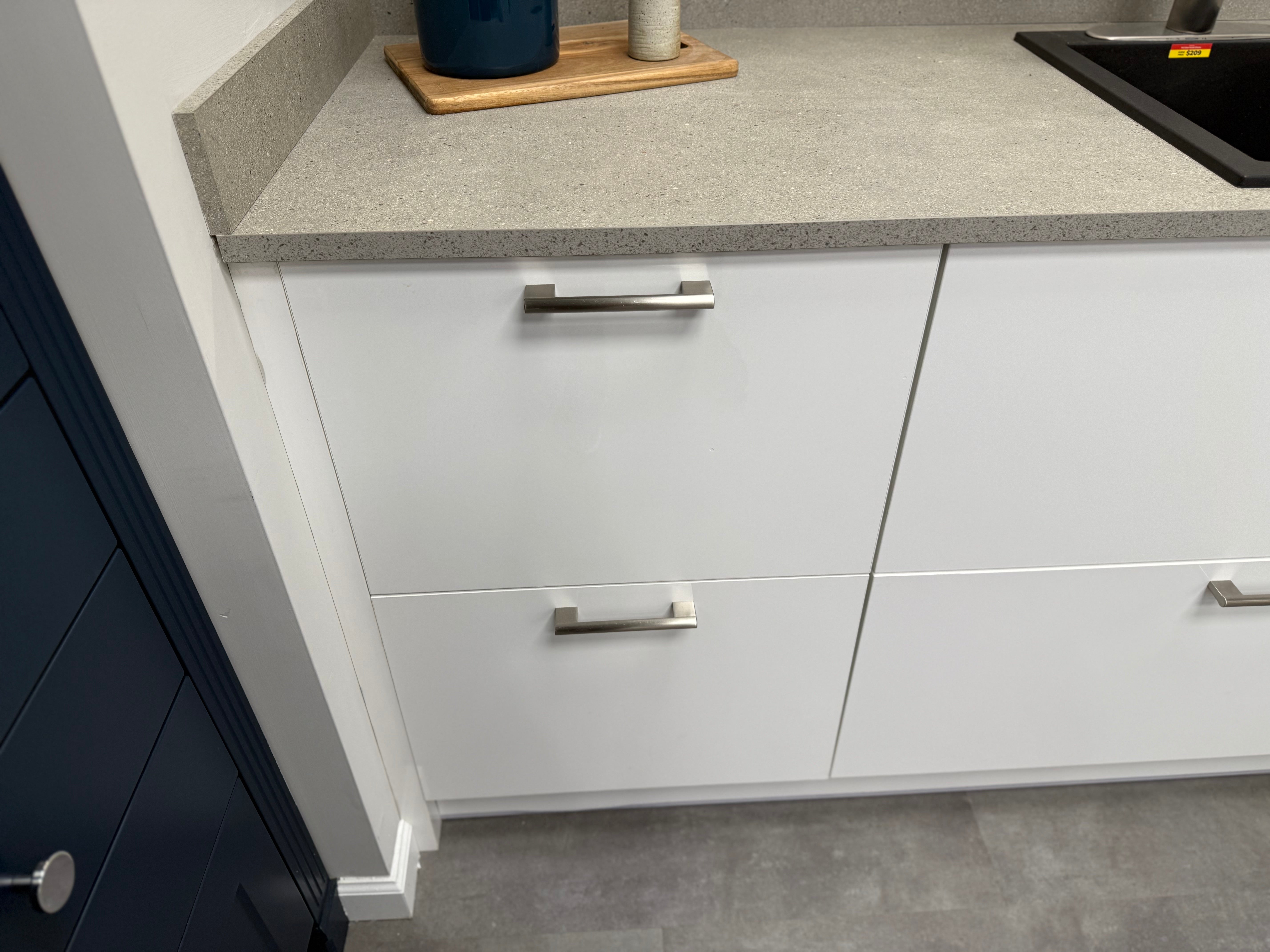 Wren Infinity Autograph White Gloss Kitchen