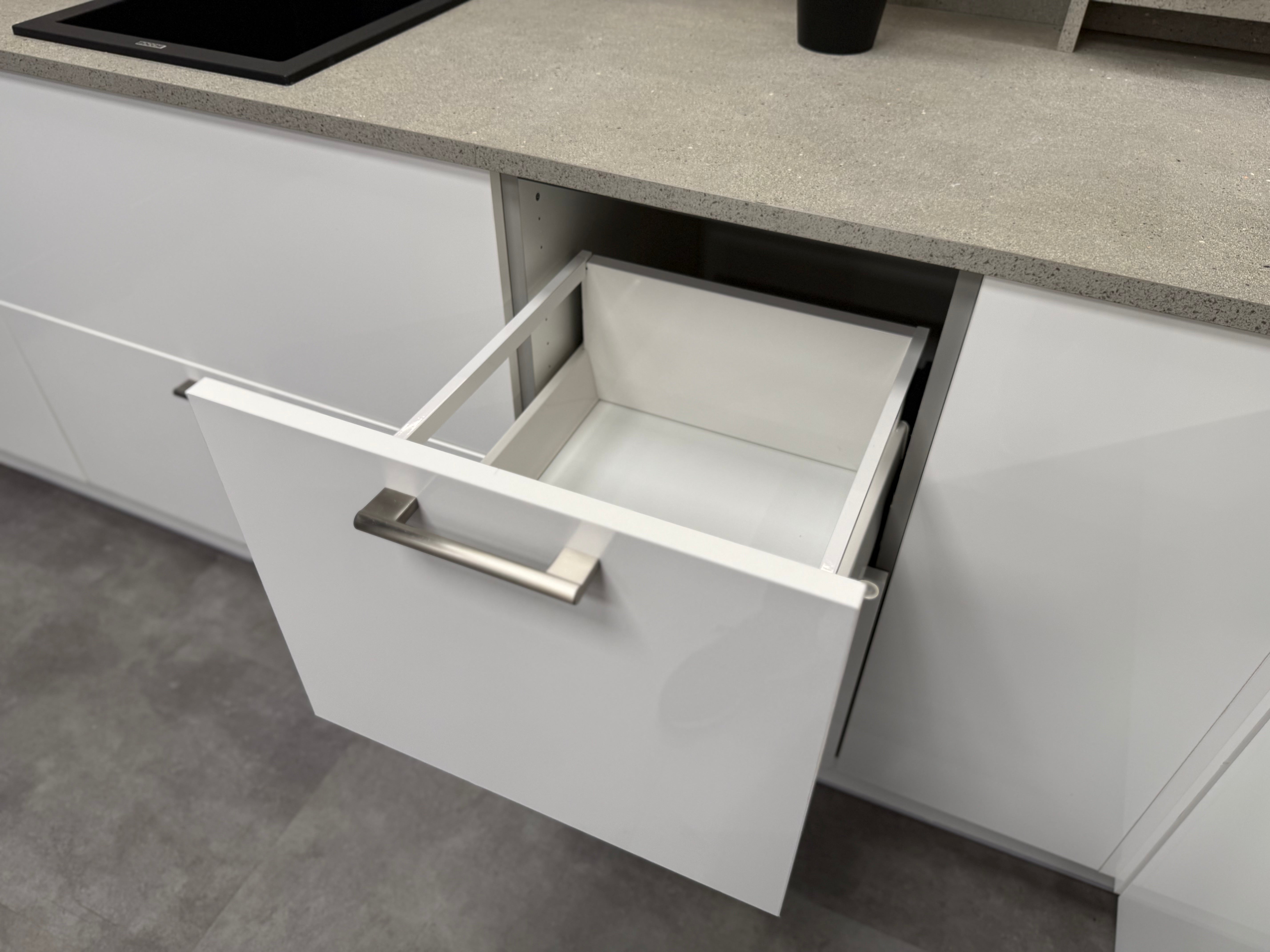 Wren Infinity Autograph White Gloss Kitchen