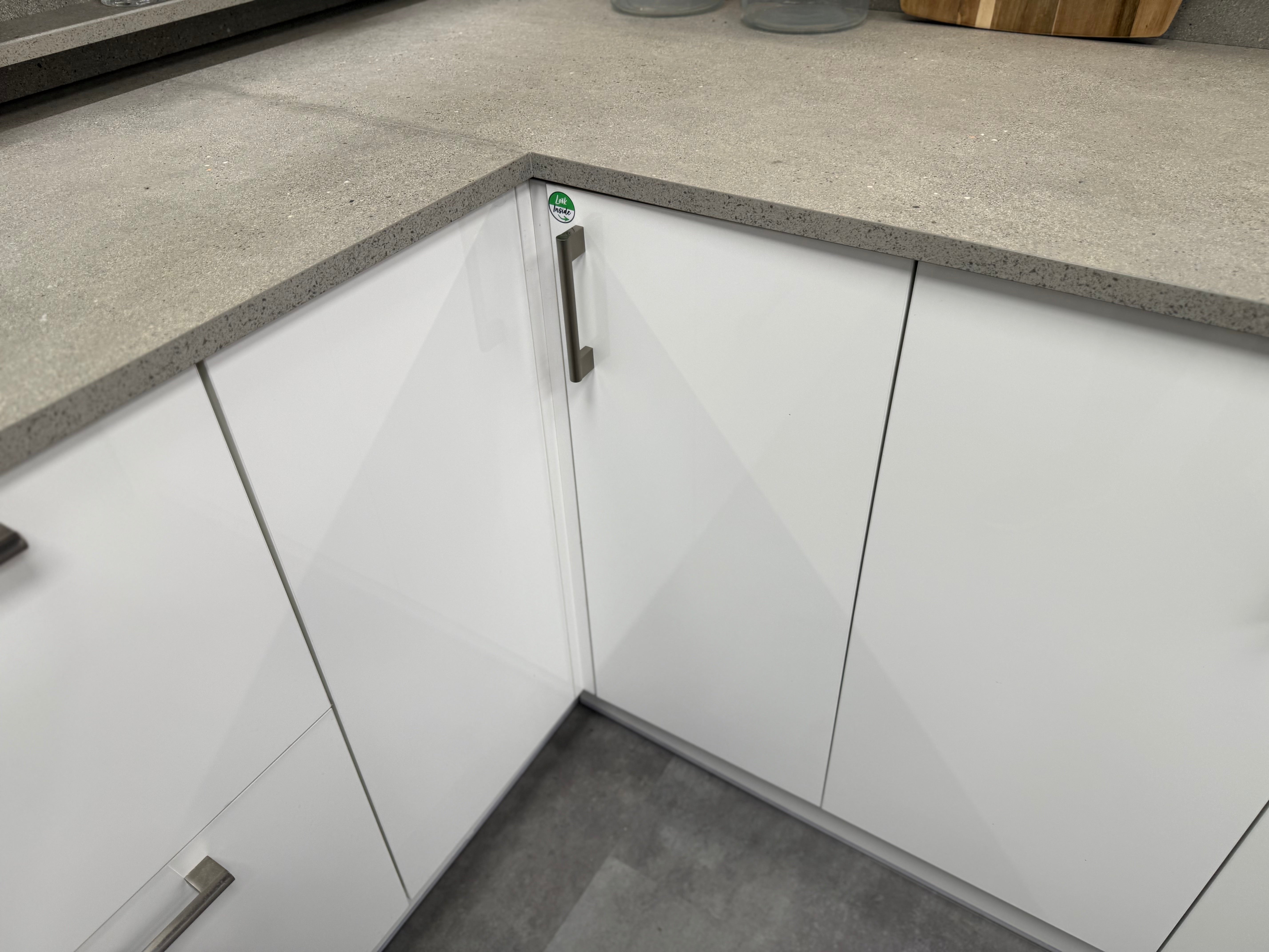 Wren Infinity Autograph White Gloss Kitchen