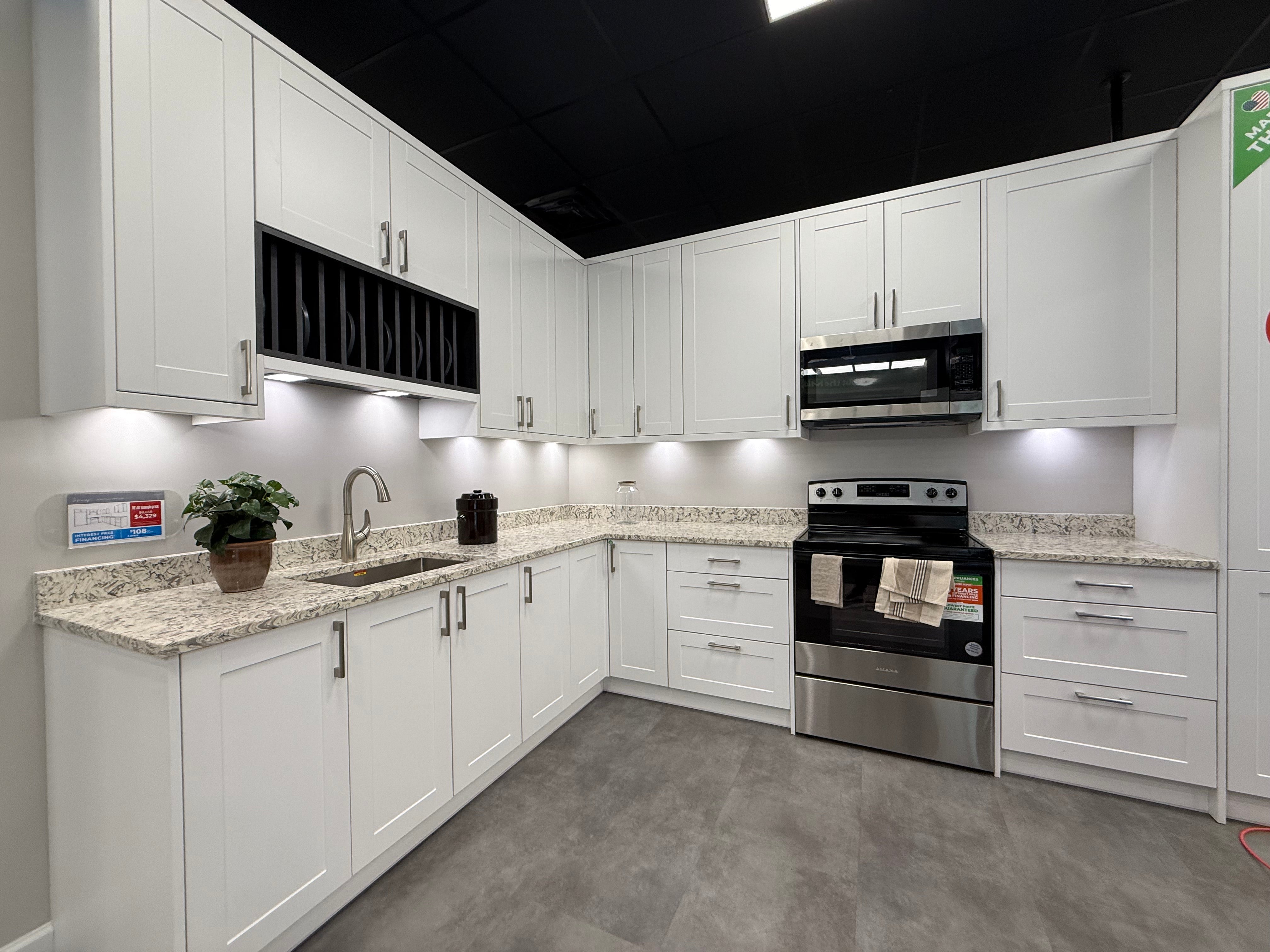 Wren Infinity Shaker Classic Matte White Kitchen