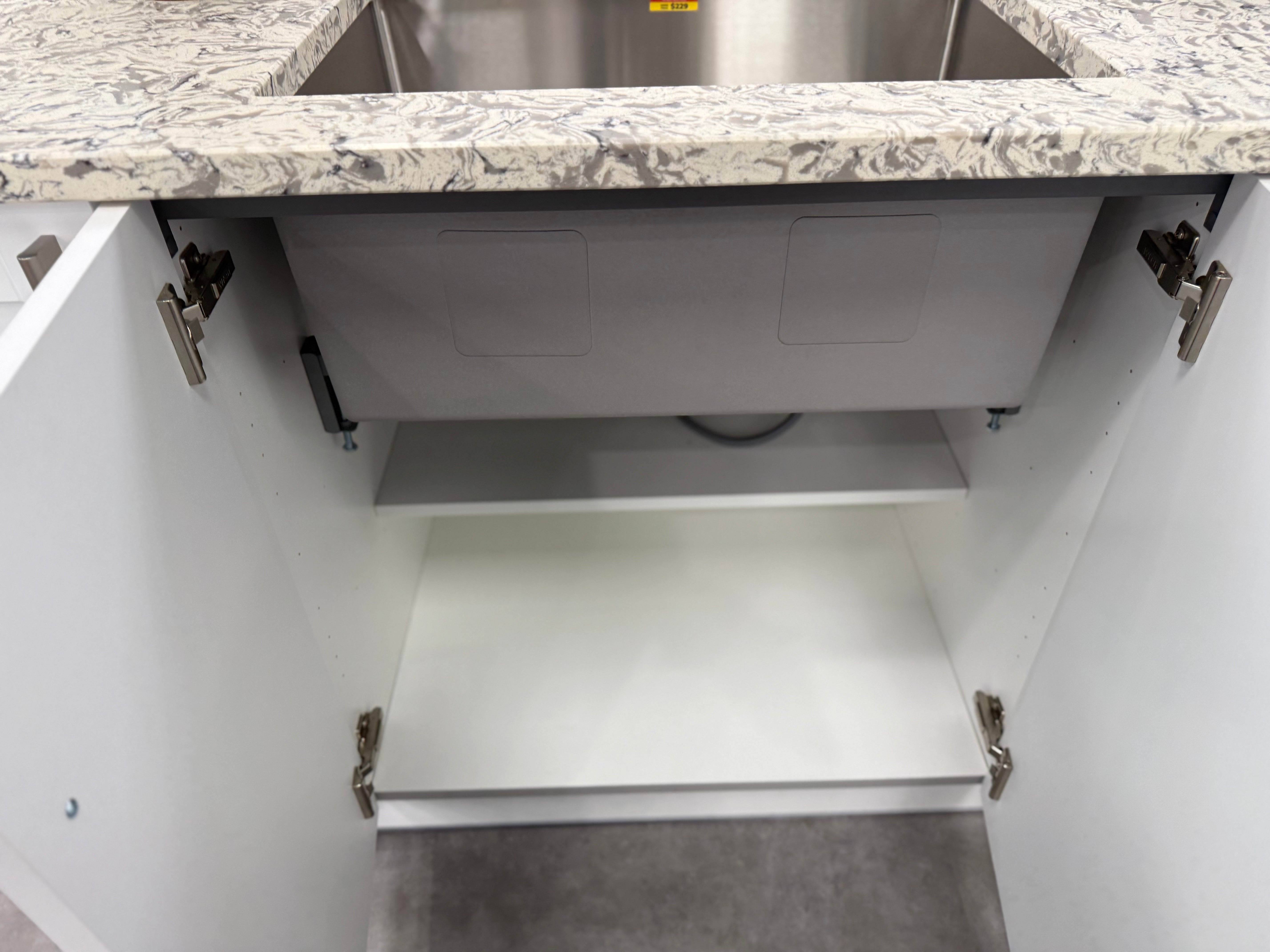 Wren Infinity Shaker Classic Matte White Kitchen