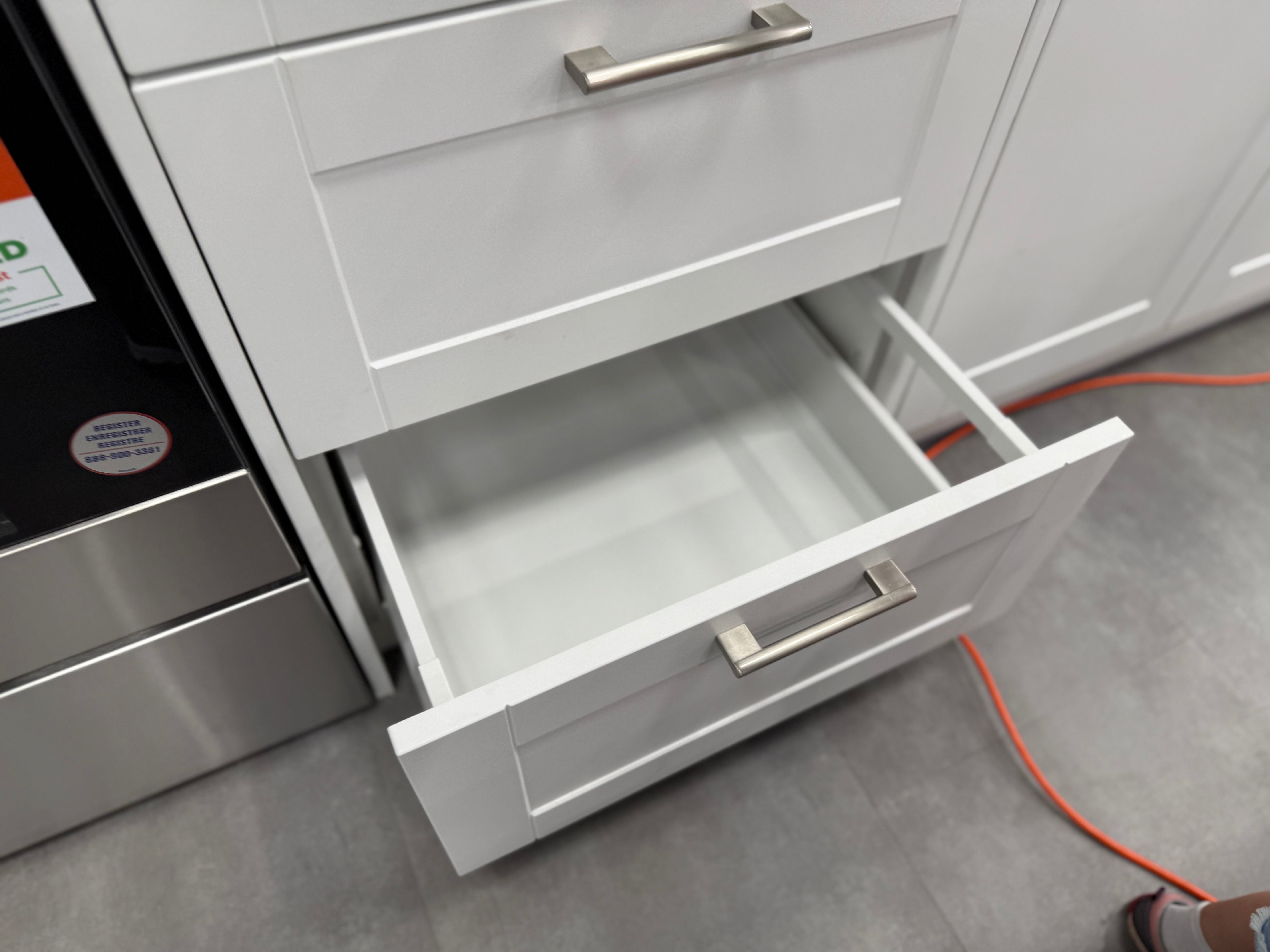 Wren Infinity Shaker Classic Matte White Kitchen