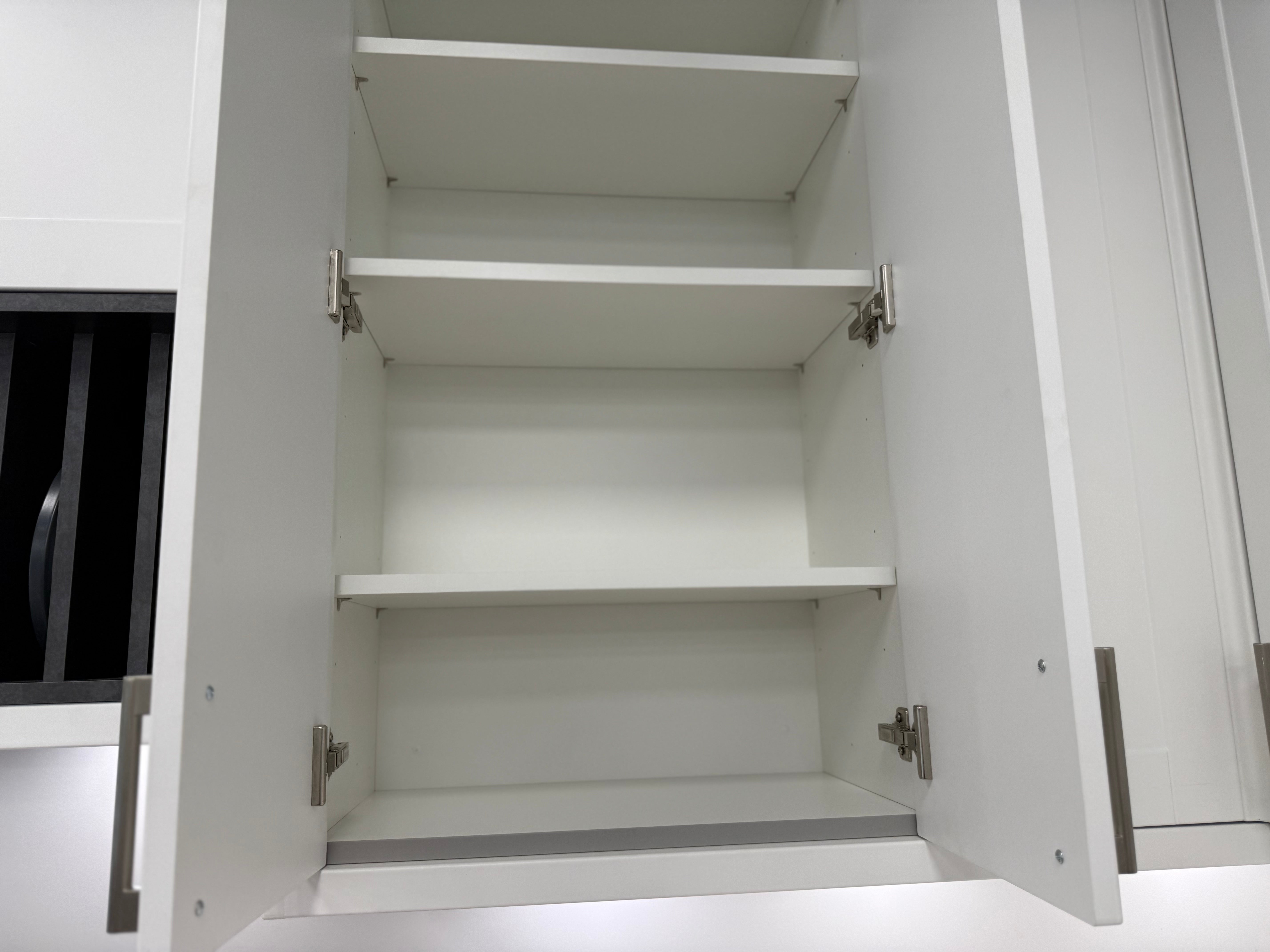 Wren Infinity Shaker Classic Matte White Kitchen