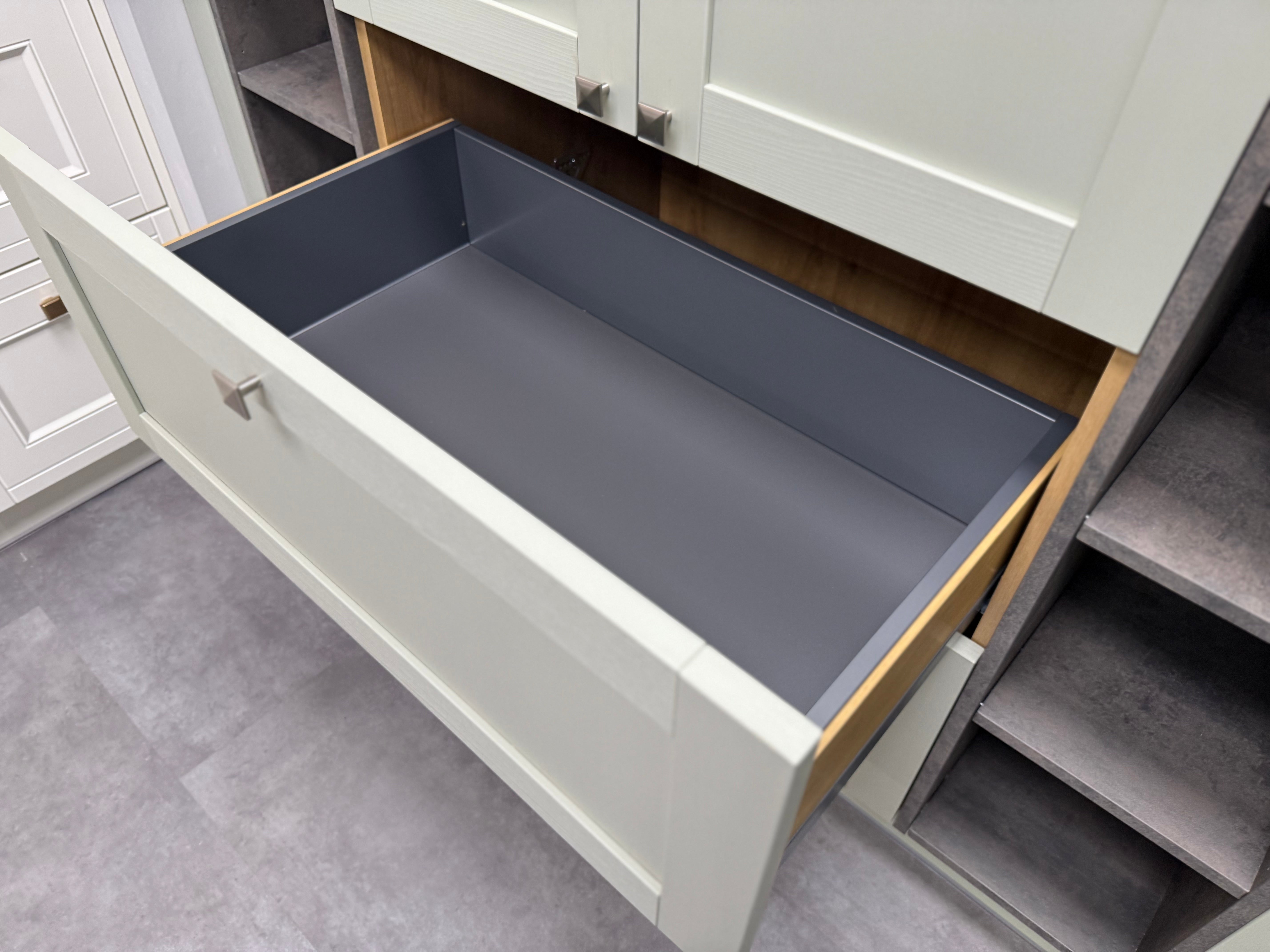 Wren Infinity Plus Shaker Forest Classic Thyme Grain Kitchen