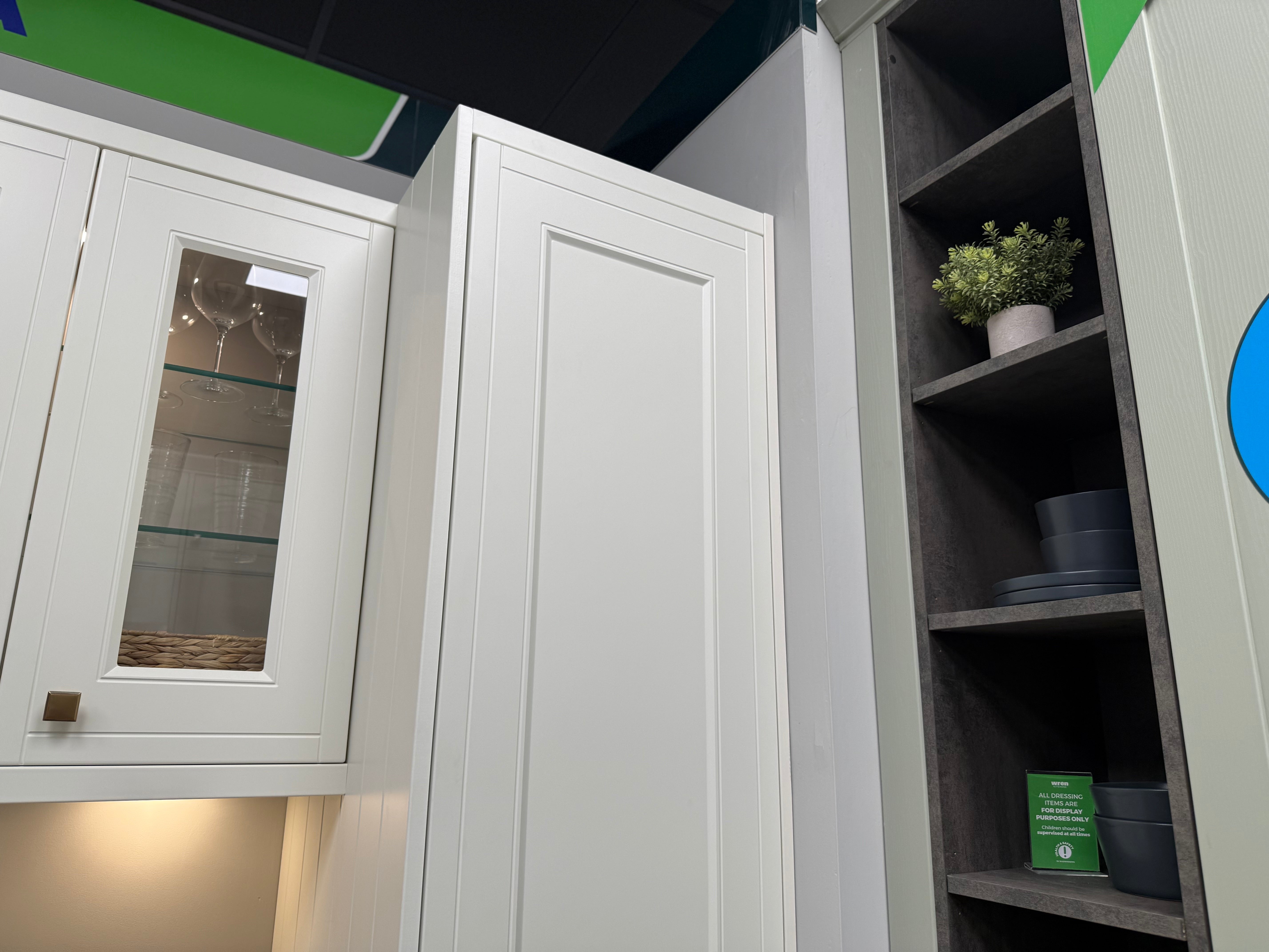 Wren Infinity Plus Country Juratek Cream Matte Pantry Wall
