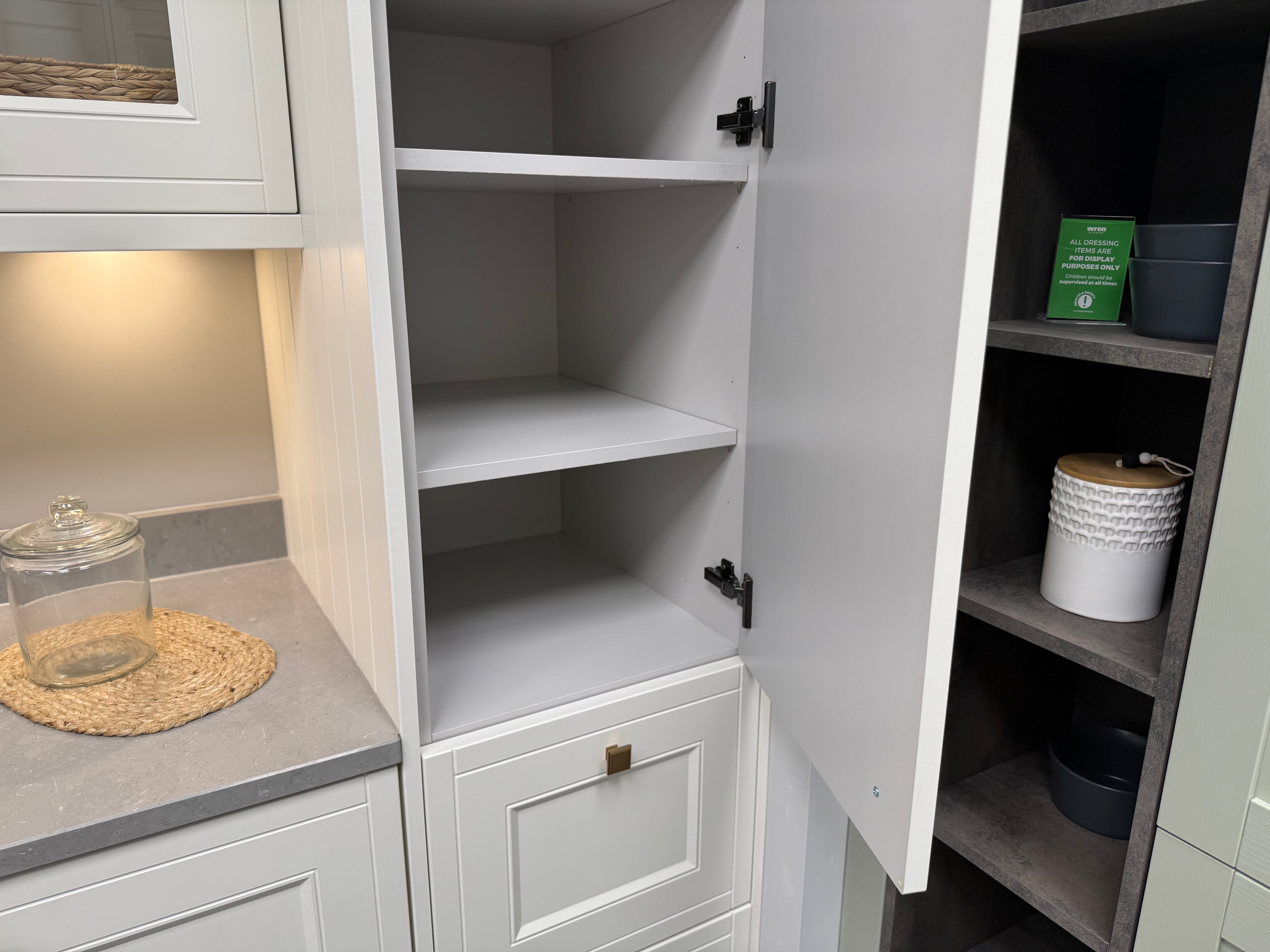 Wren Infinity Plus Country Juratek Cream Matte Pantry Wall