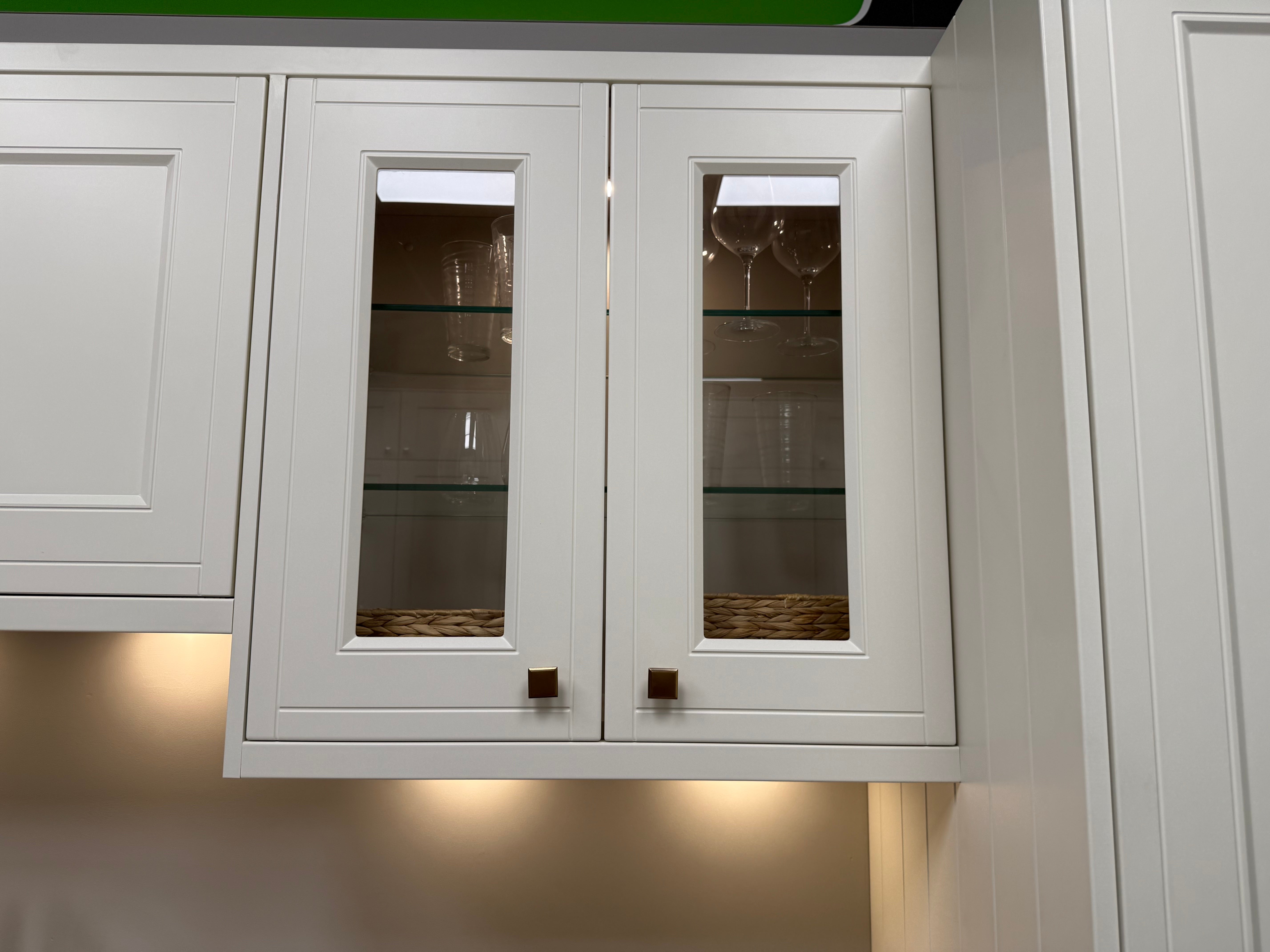 Wren Infinity Plus Country Juratek Cream Matte Pantry Wall