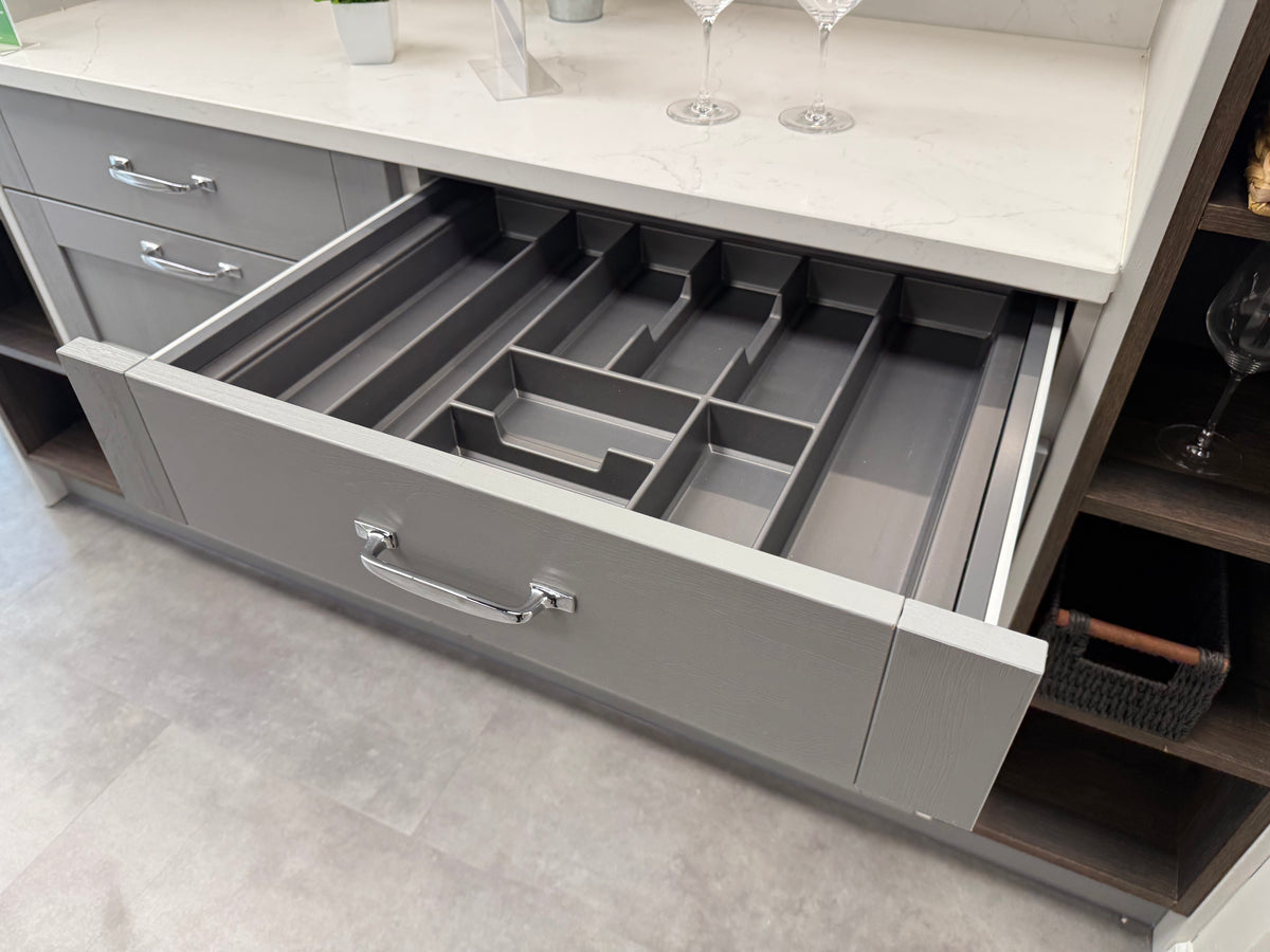 Wren Shaker Forest Classic Dust Gray & Shadow Grain Kitchen
