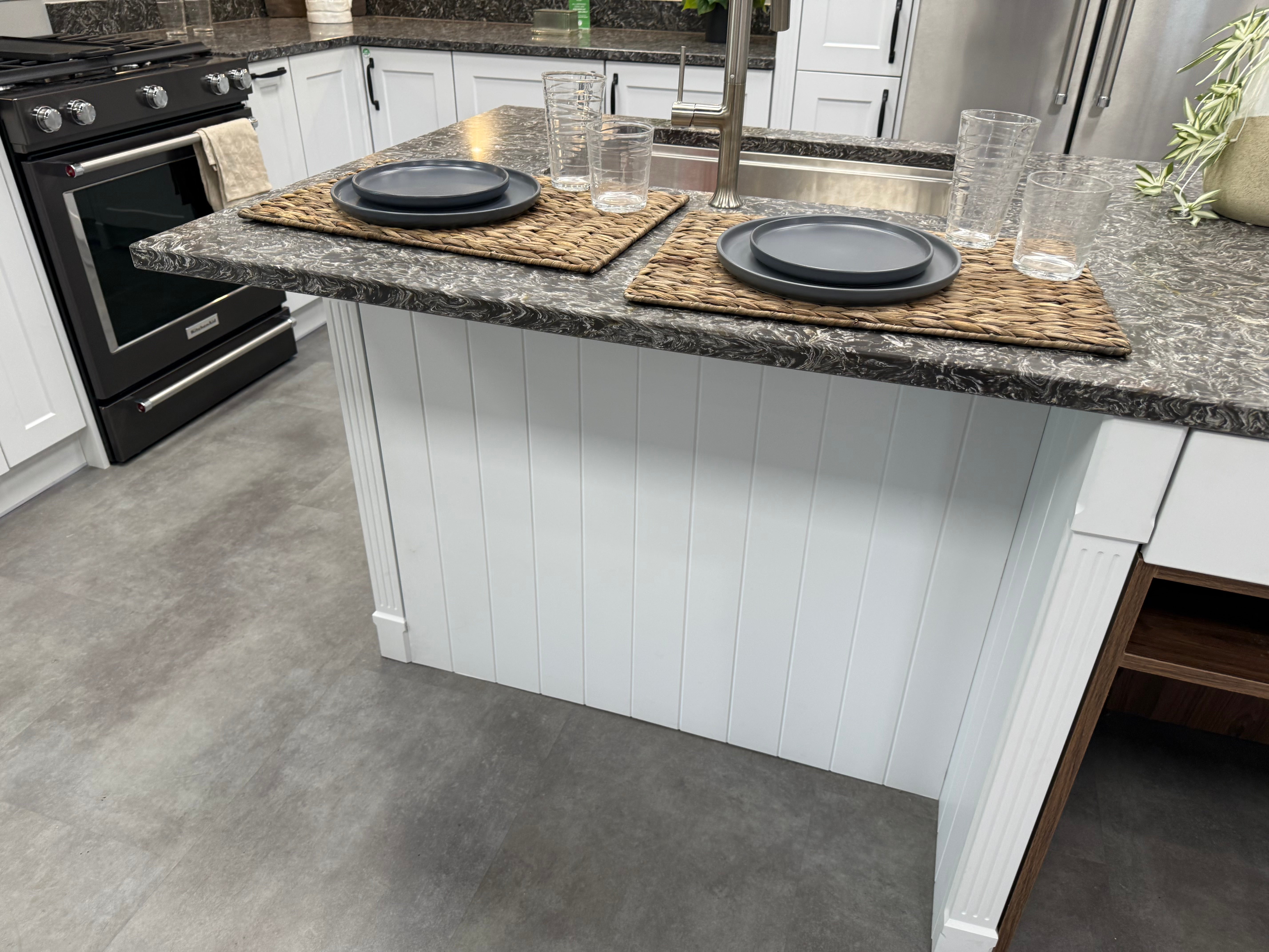 Wren Shaker Chelsea Juratek Matte Chalk White Kitchen with Island