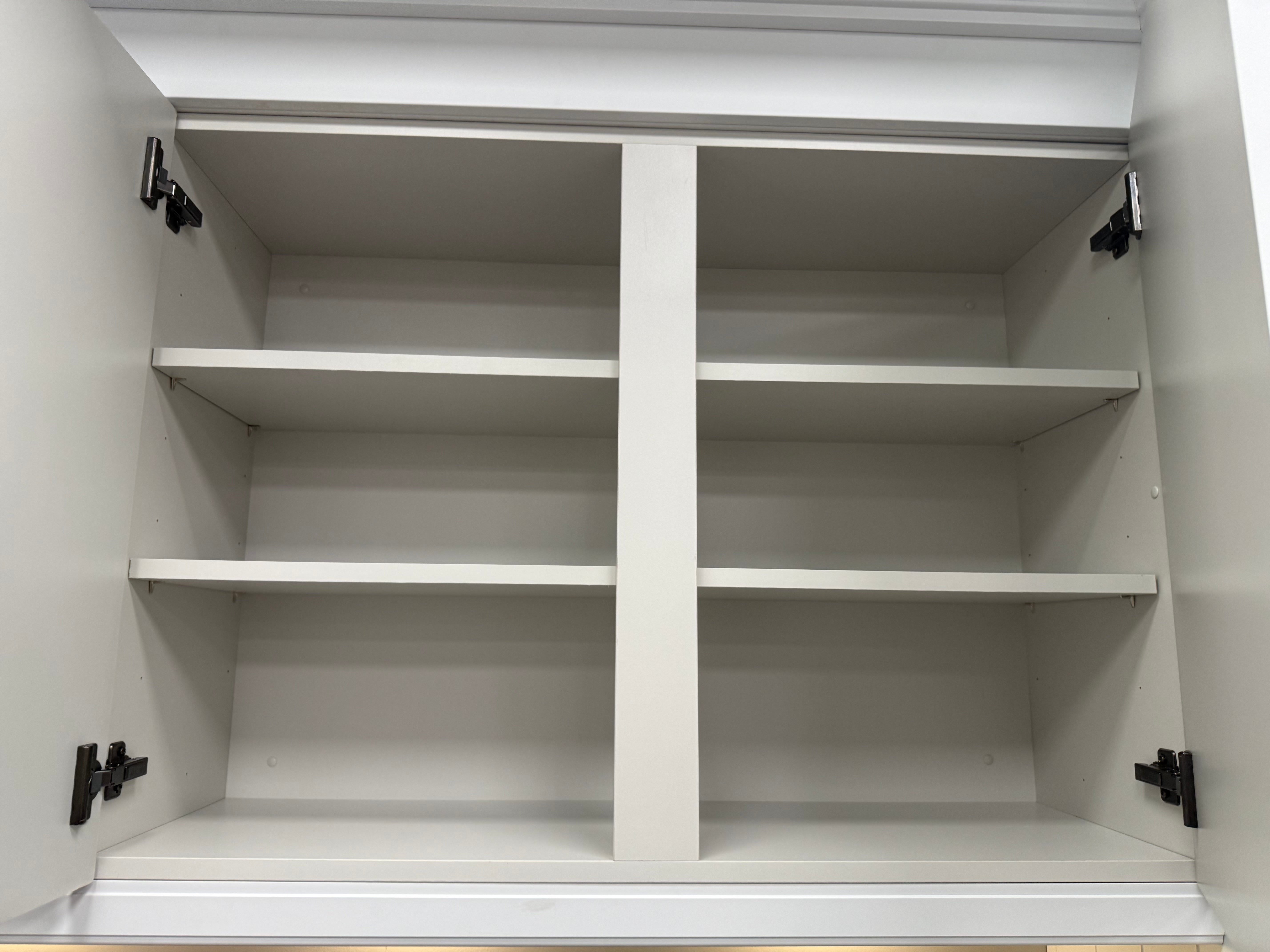 Wren Shaker Chelsea Juratek Matte Chalk White Kitchen with Island