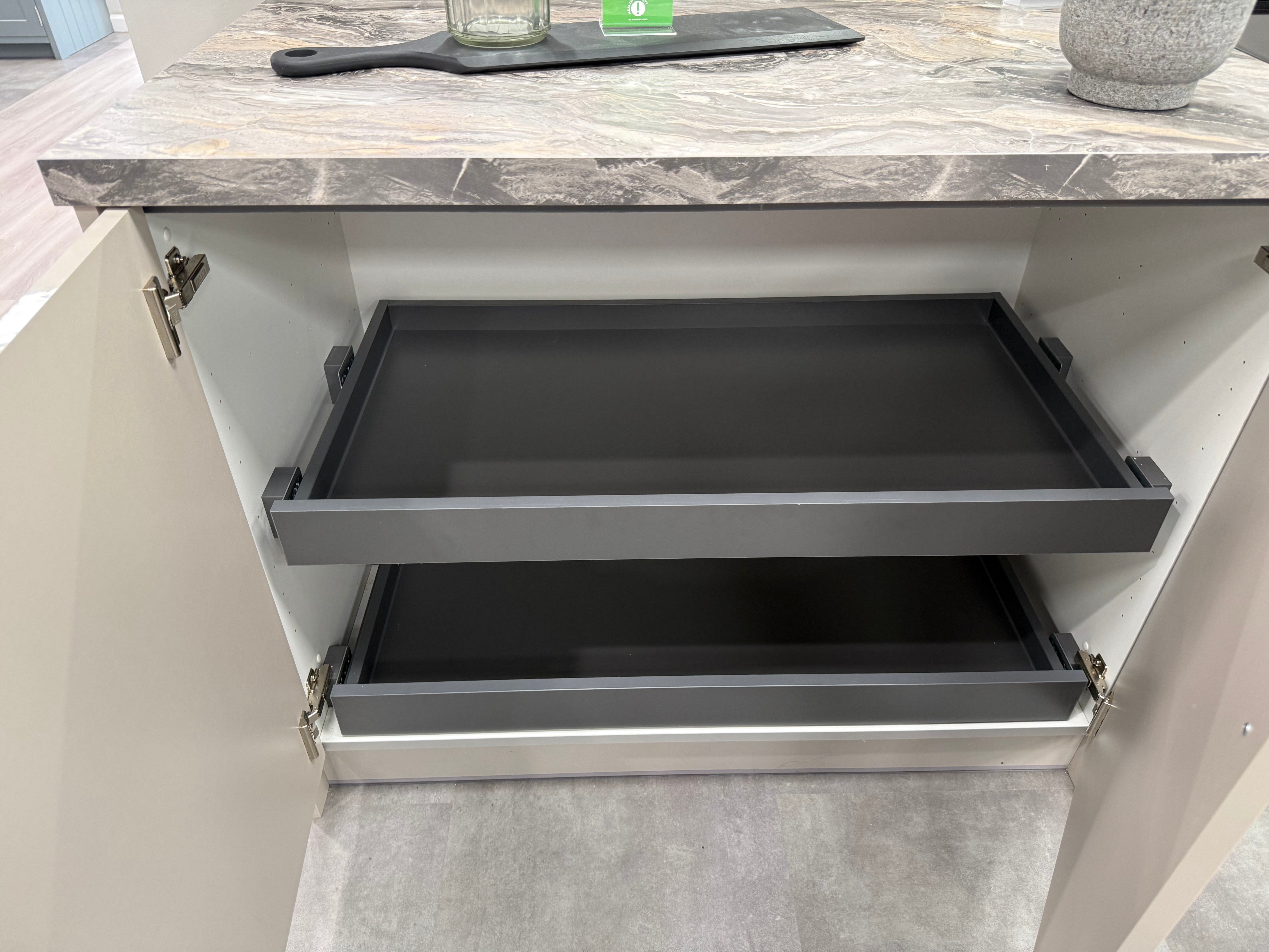 Wren Infinity Autograph Cashmere Gloss Kitchen