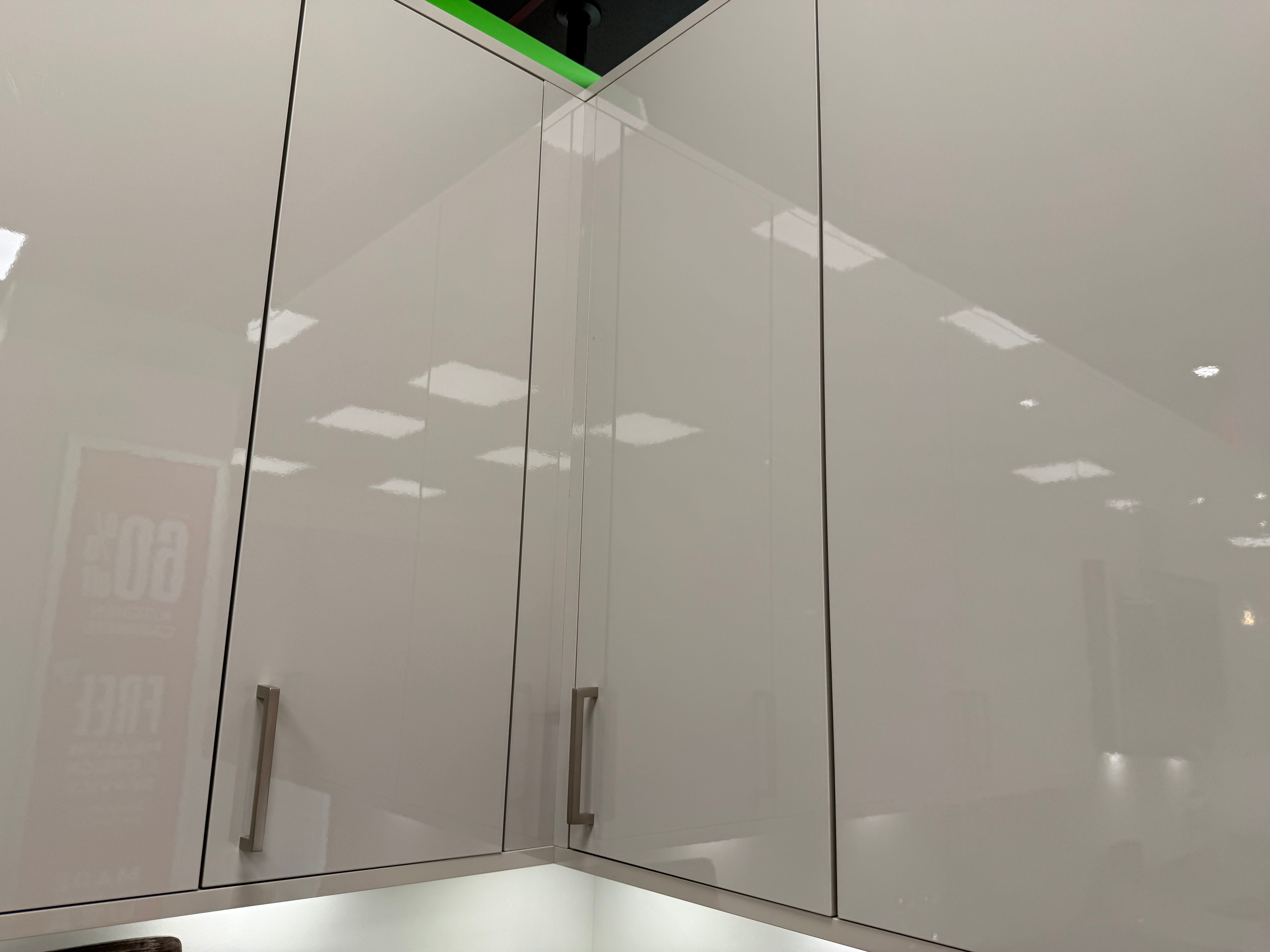 Wren Infinity Autograph Cashmere Gloss Kitchen