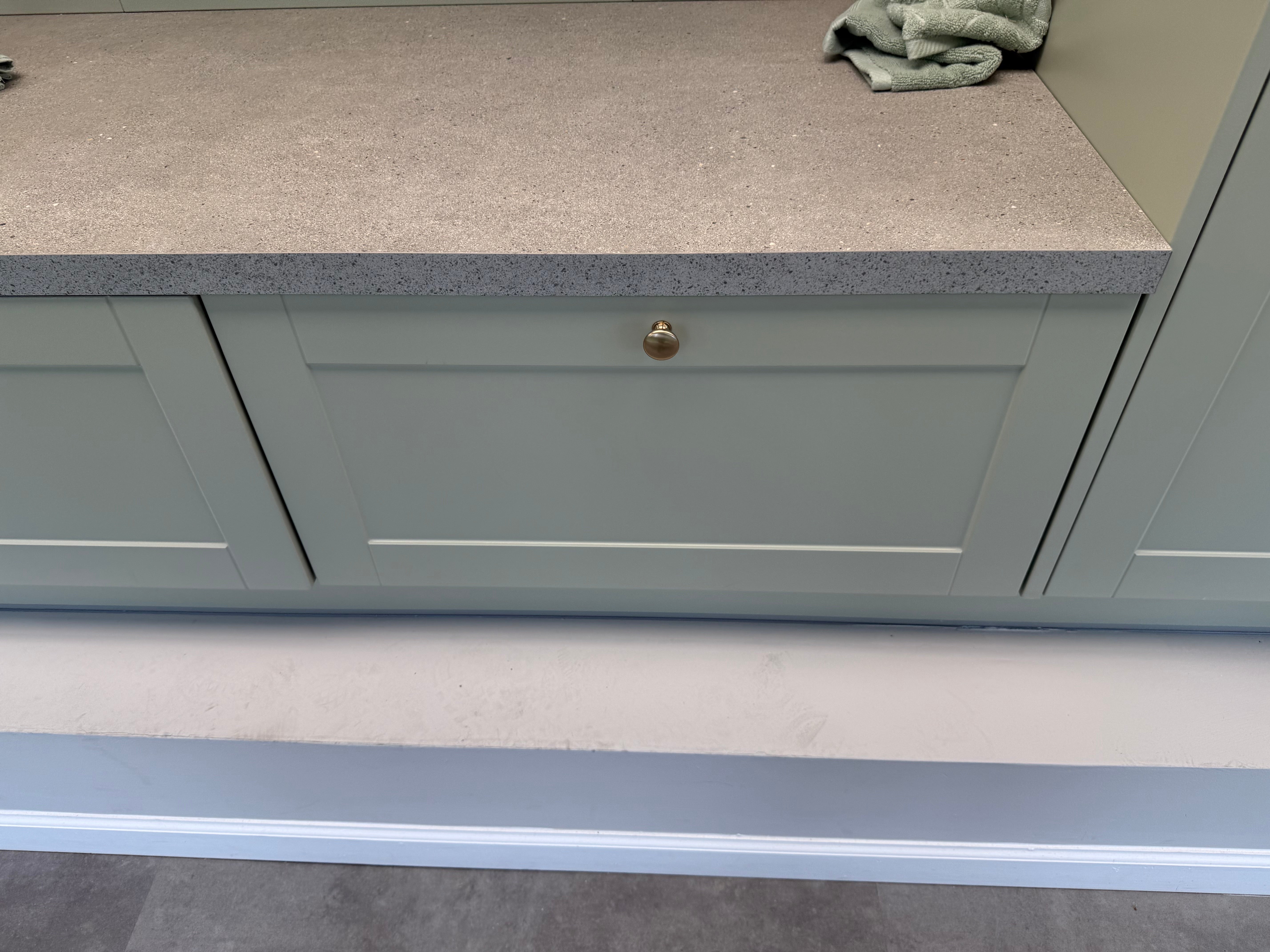 Wren Shaker Light Green Mudroom