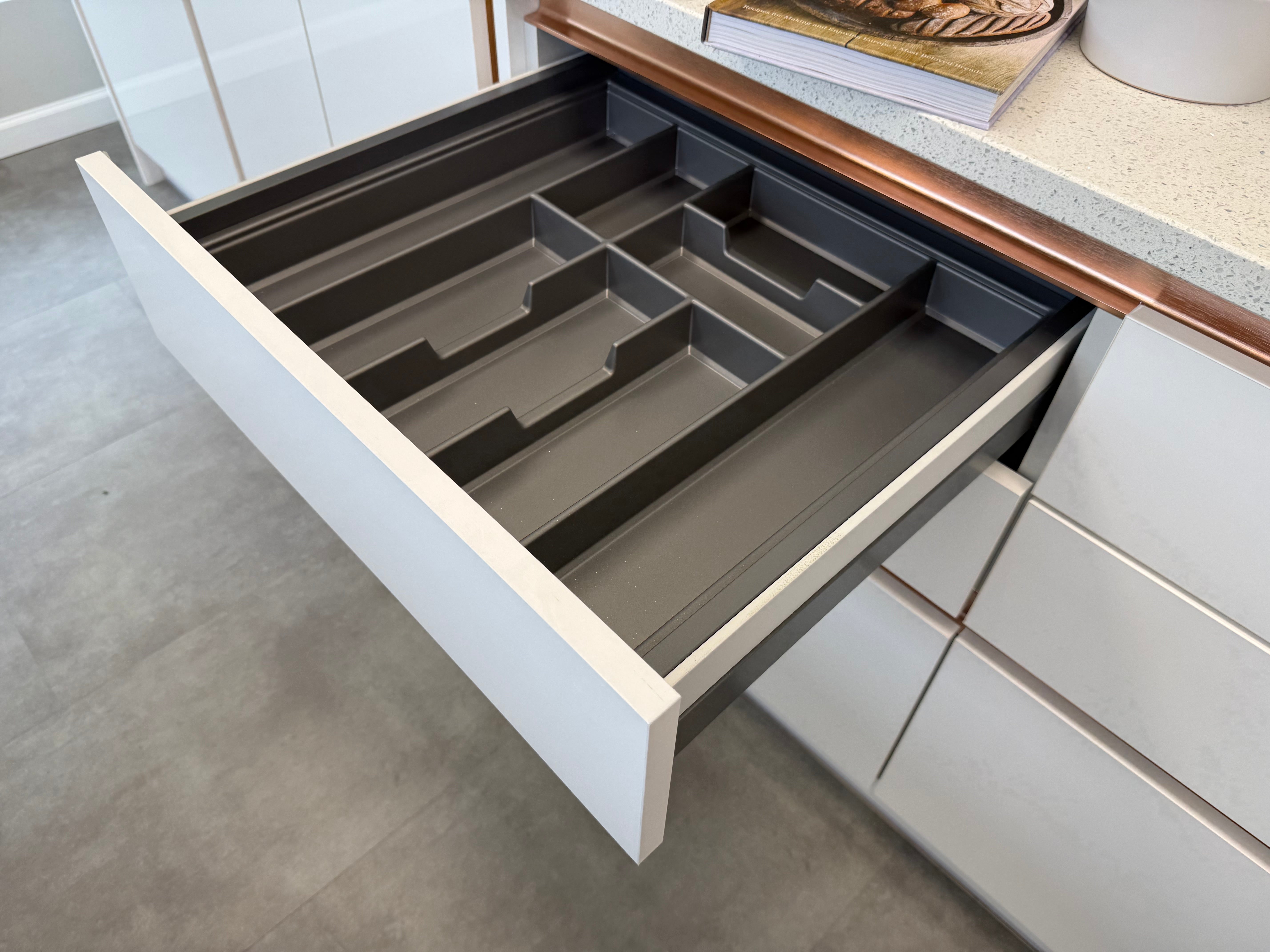 Wren Infinity Plus Milano Ultra Bianco Gloss Kitchen with Island