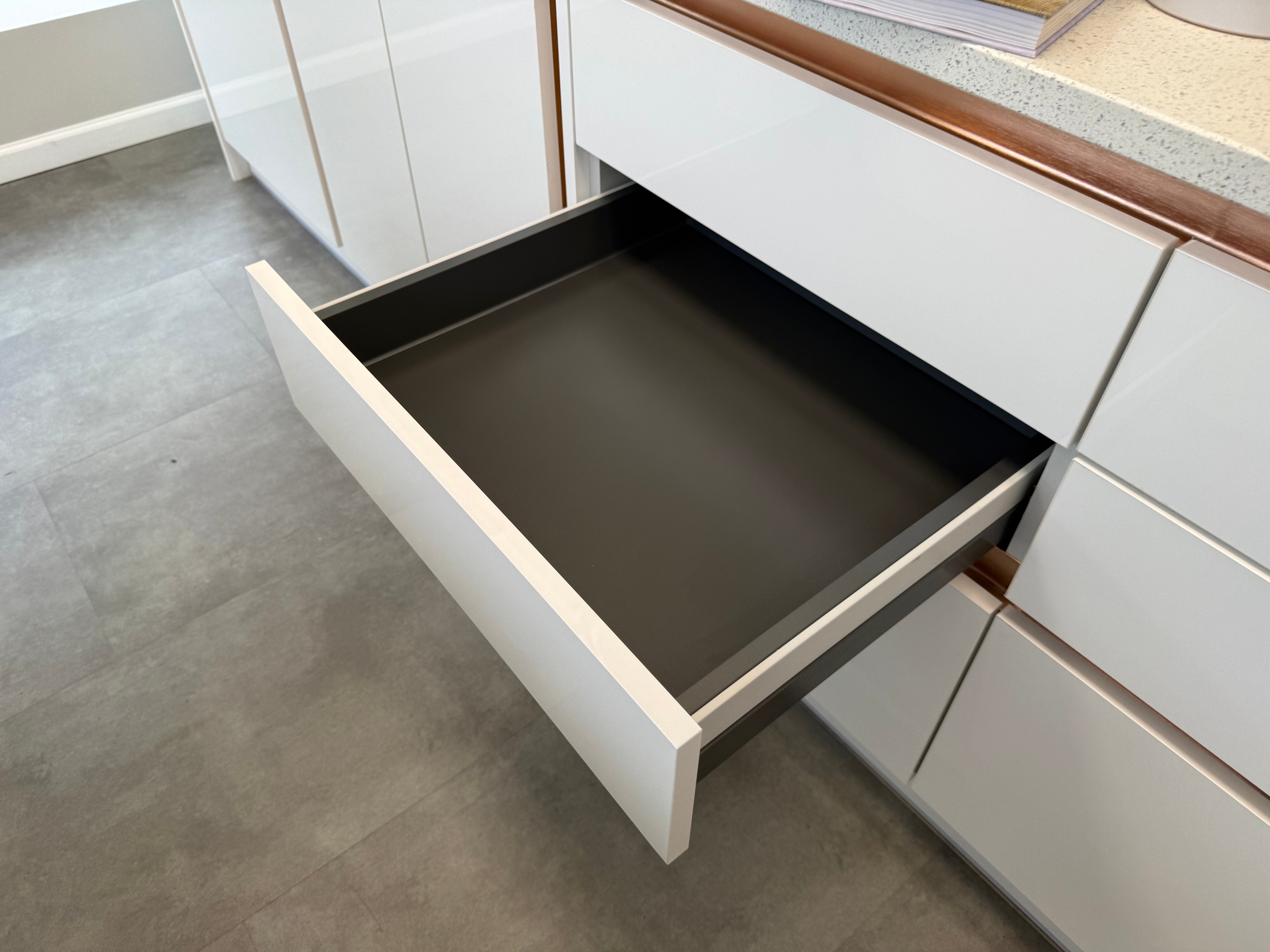 Wren Infinity Plus Milano Ultra Bianco Gloss Kitchen with Island