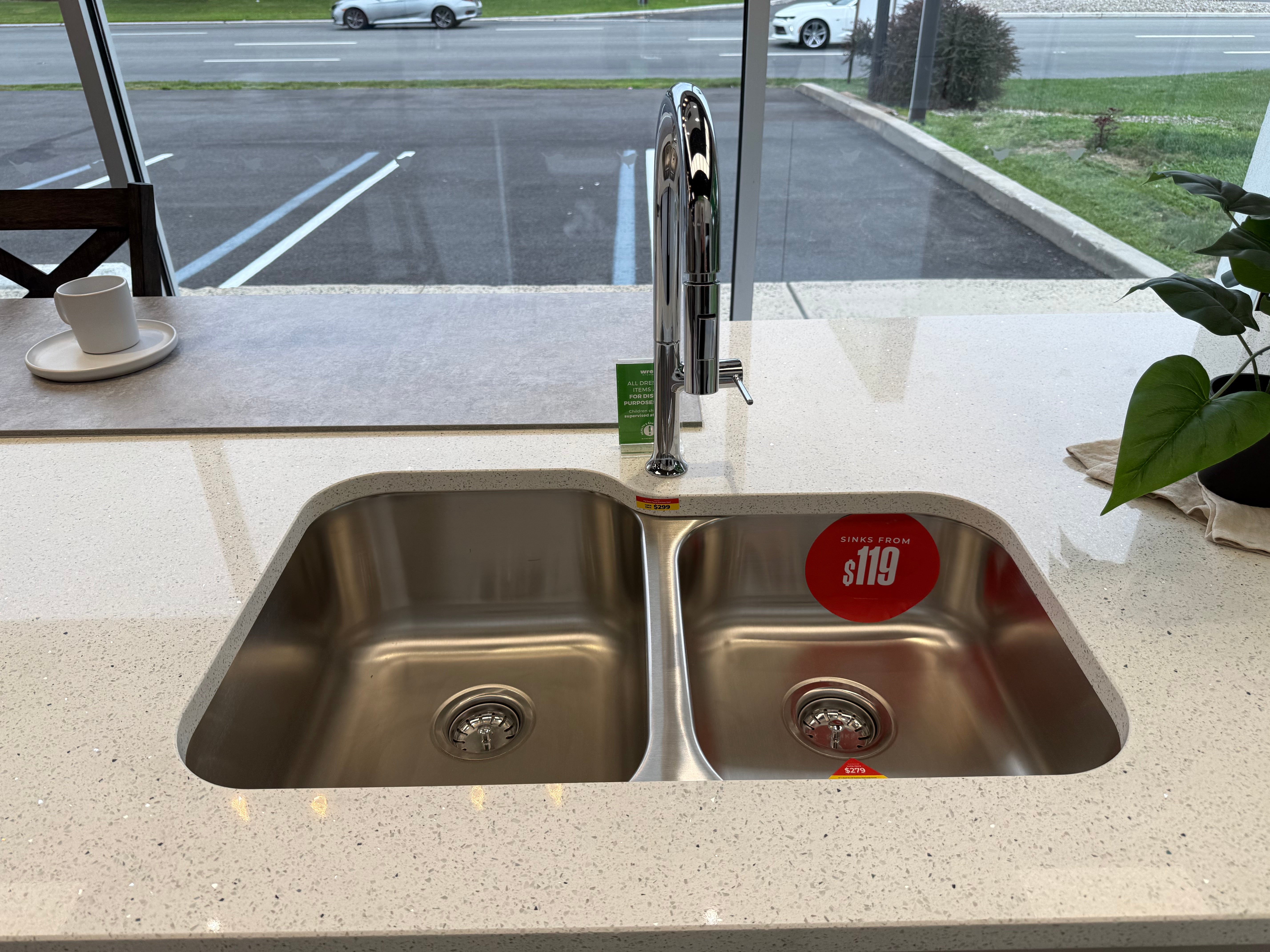 Wren Infinity Plus Milano Ultra Bianco Gloss Kitchen with Island