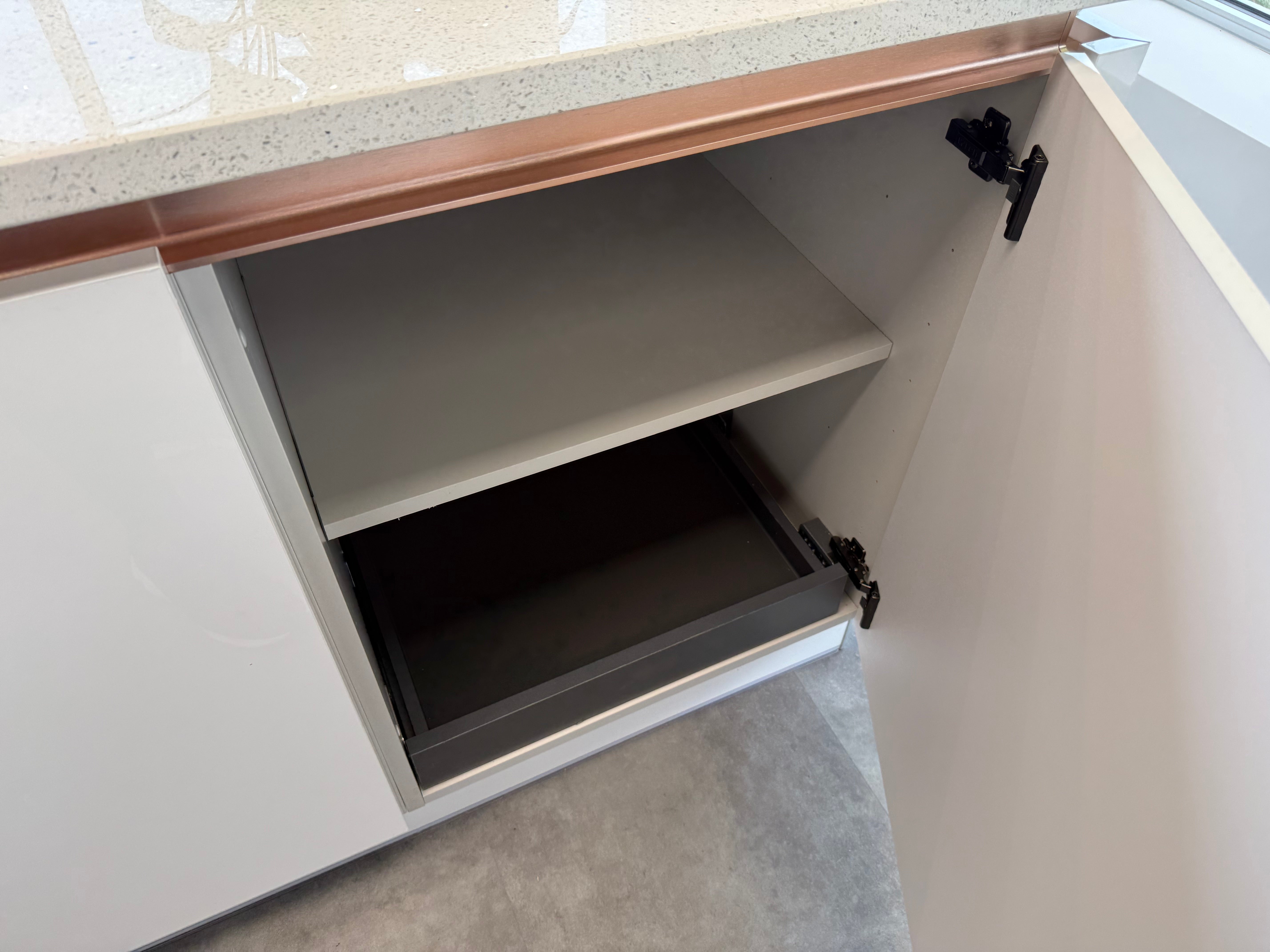 Wren Infinity Plus Milano Ultra Bianco Gloss Kitchen with Island