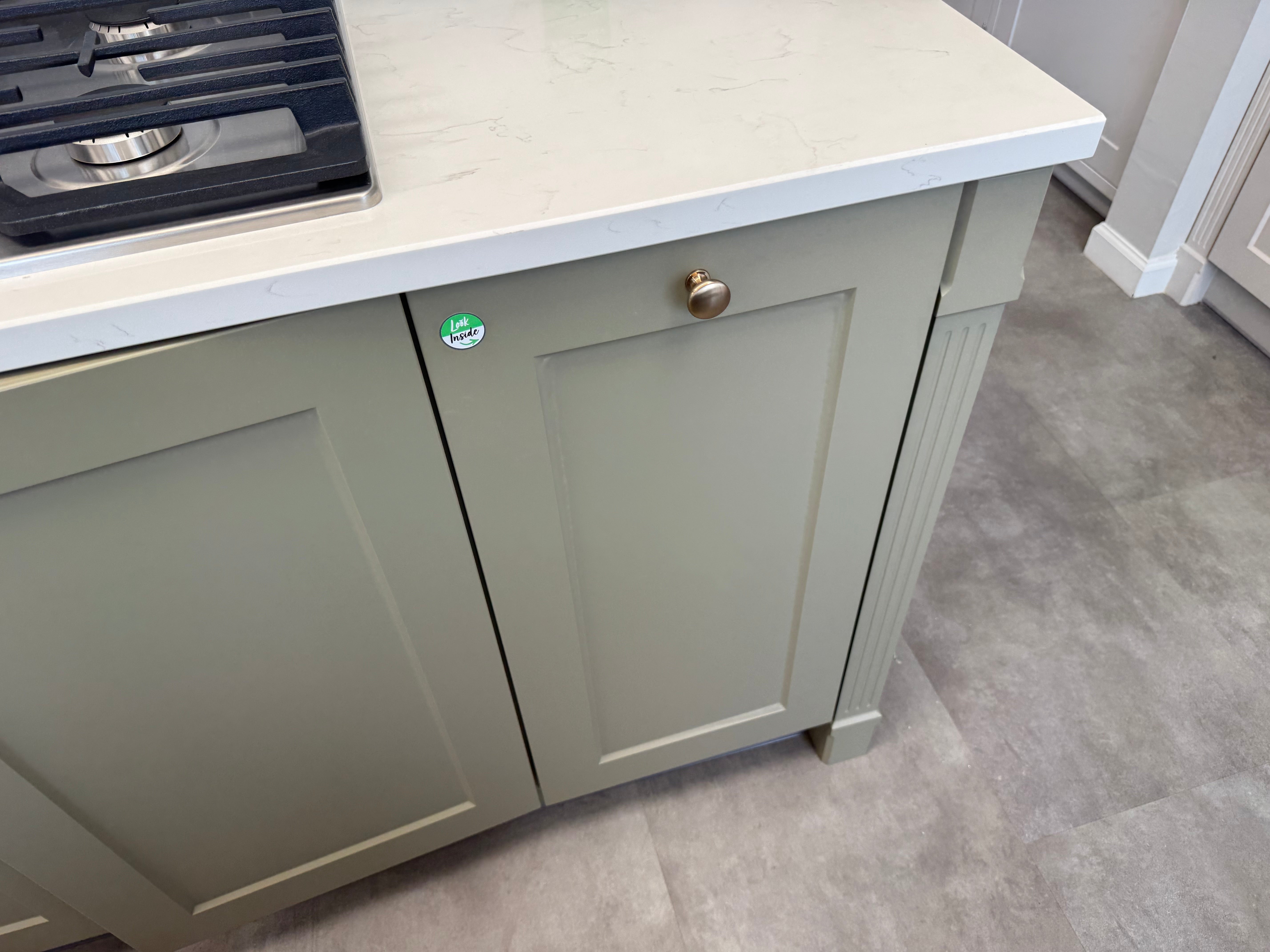 Wren Shaker Chelsea Juratek Mushroom & Olive Green Matte Kitchen