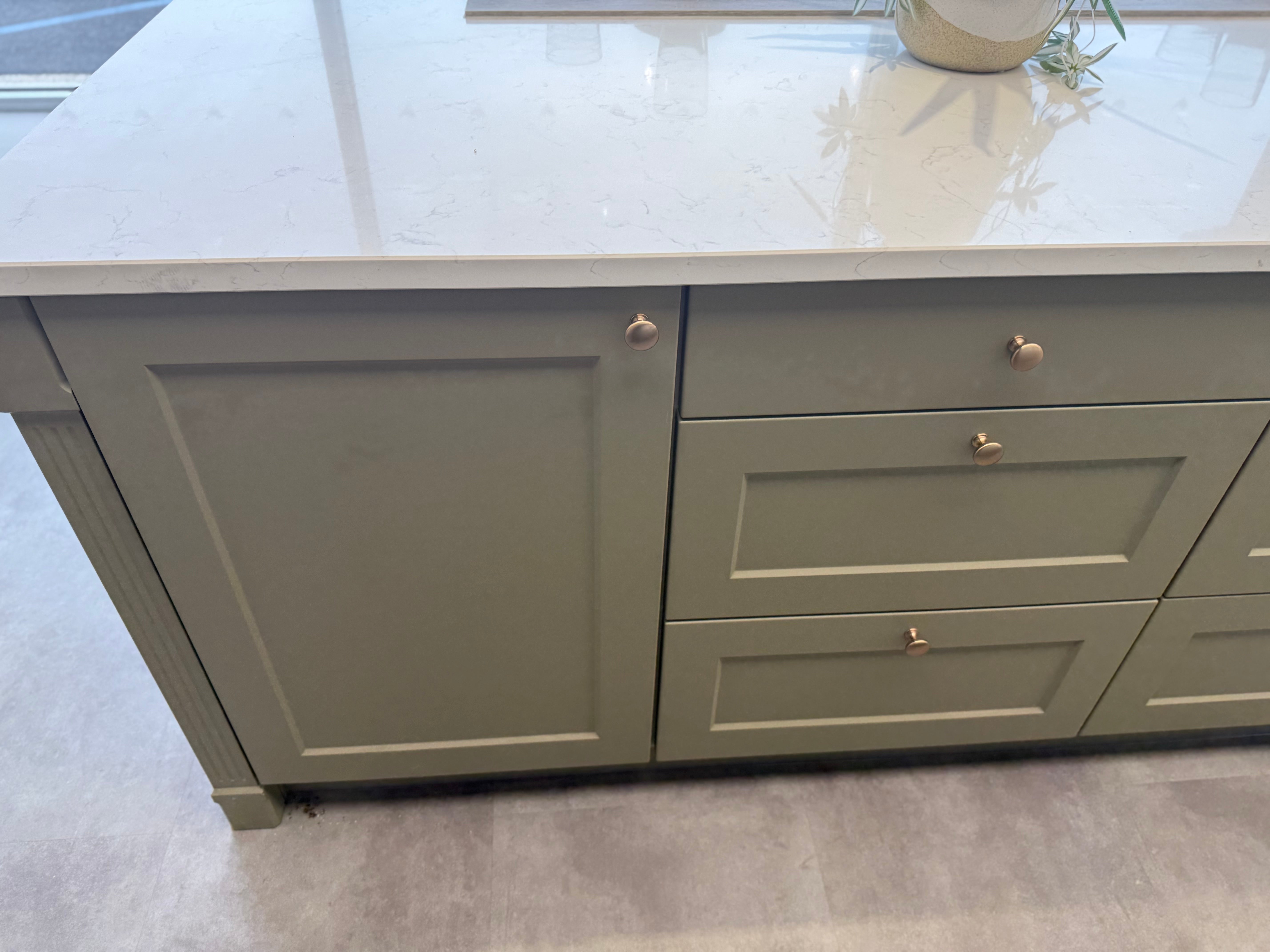 Wren Shaker Chelsea Juratek Mushroom & Olive Green Matte Kitchen