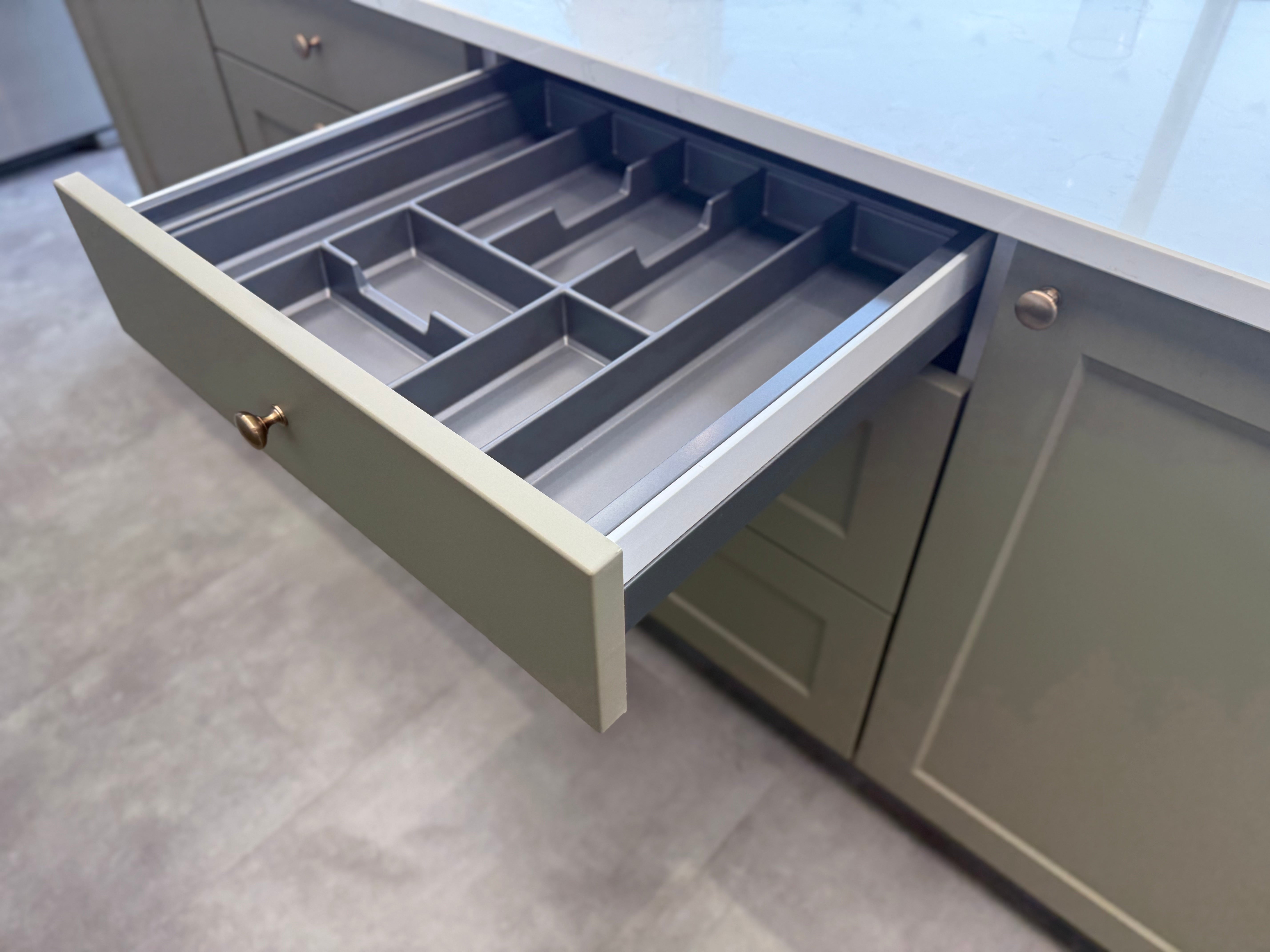 Wren Shaker Chelsea Juratek Mushroom & Olive Green Matte Kitchen