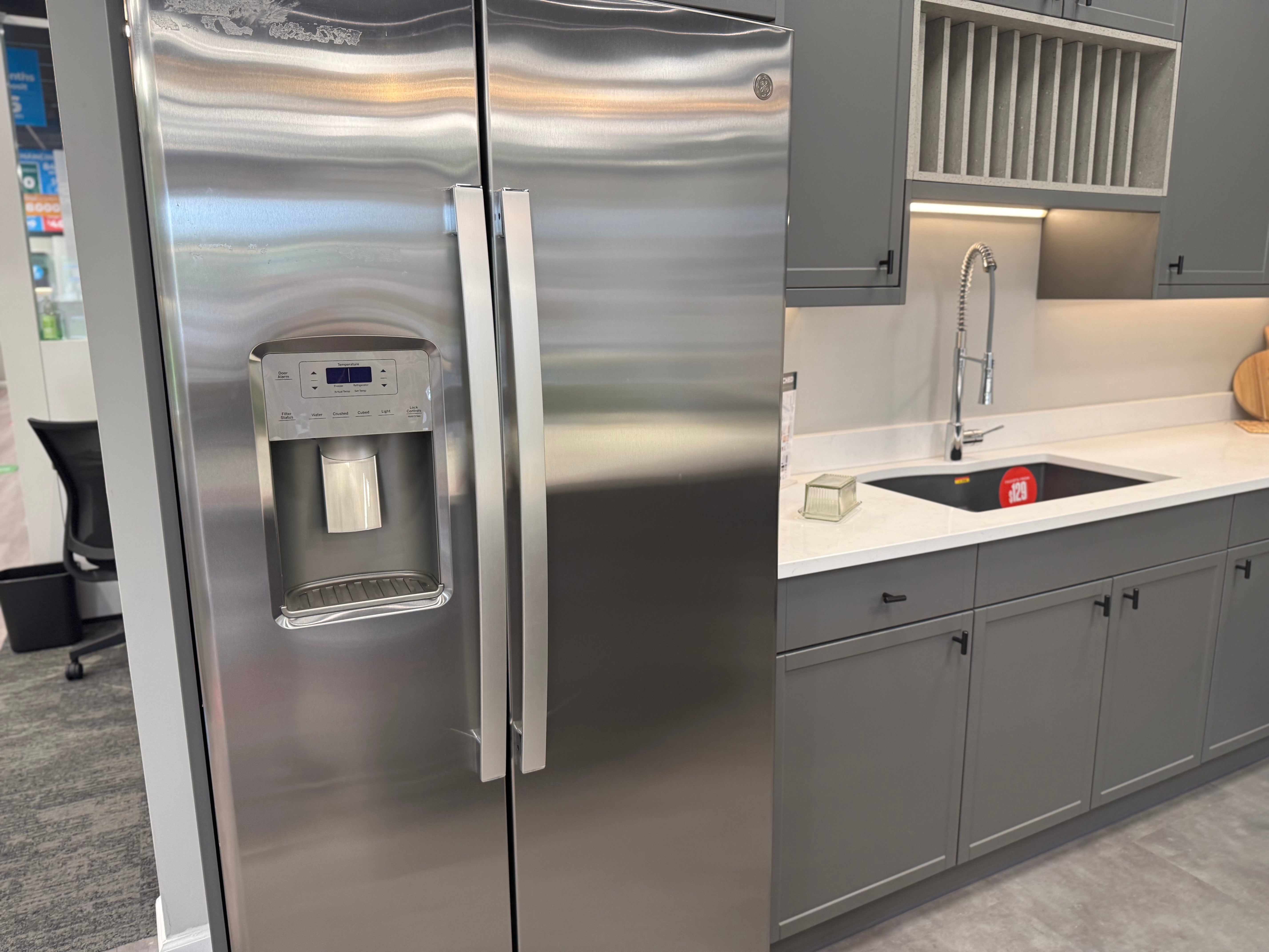 Wren Infinity Shaker Slim Lava Gray Matte Kitchen with Island