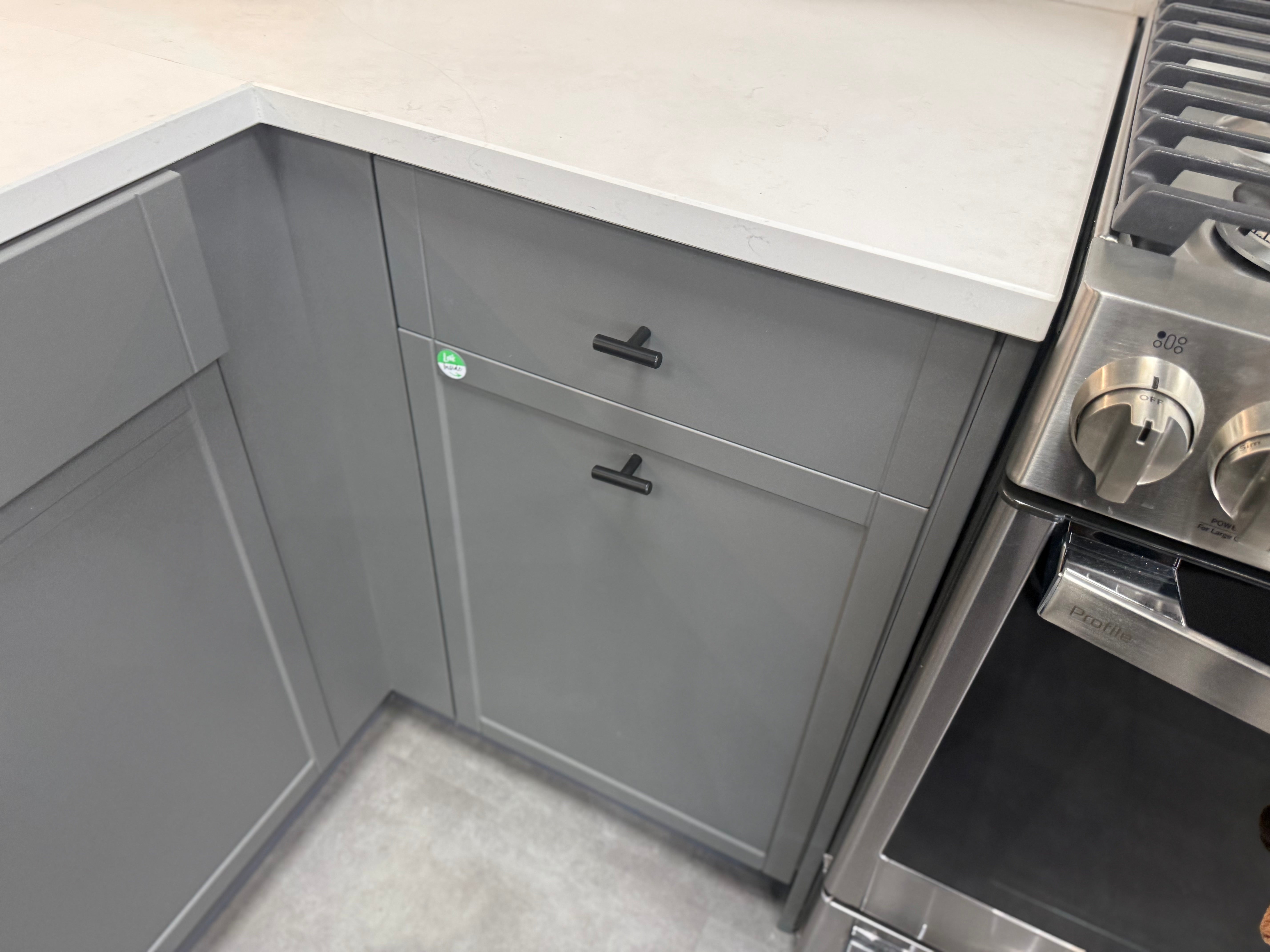 Wren Infinity Shaker Slim Lava Gray Matte Kitchen with Island