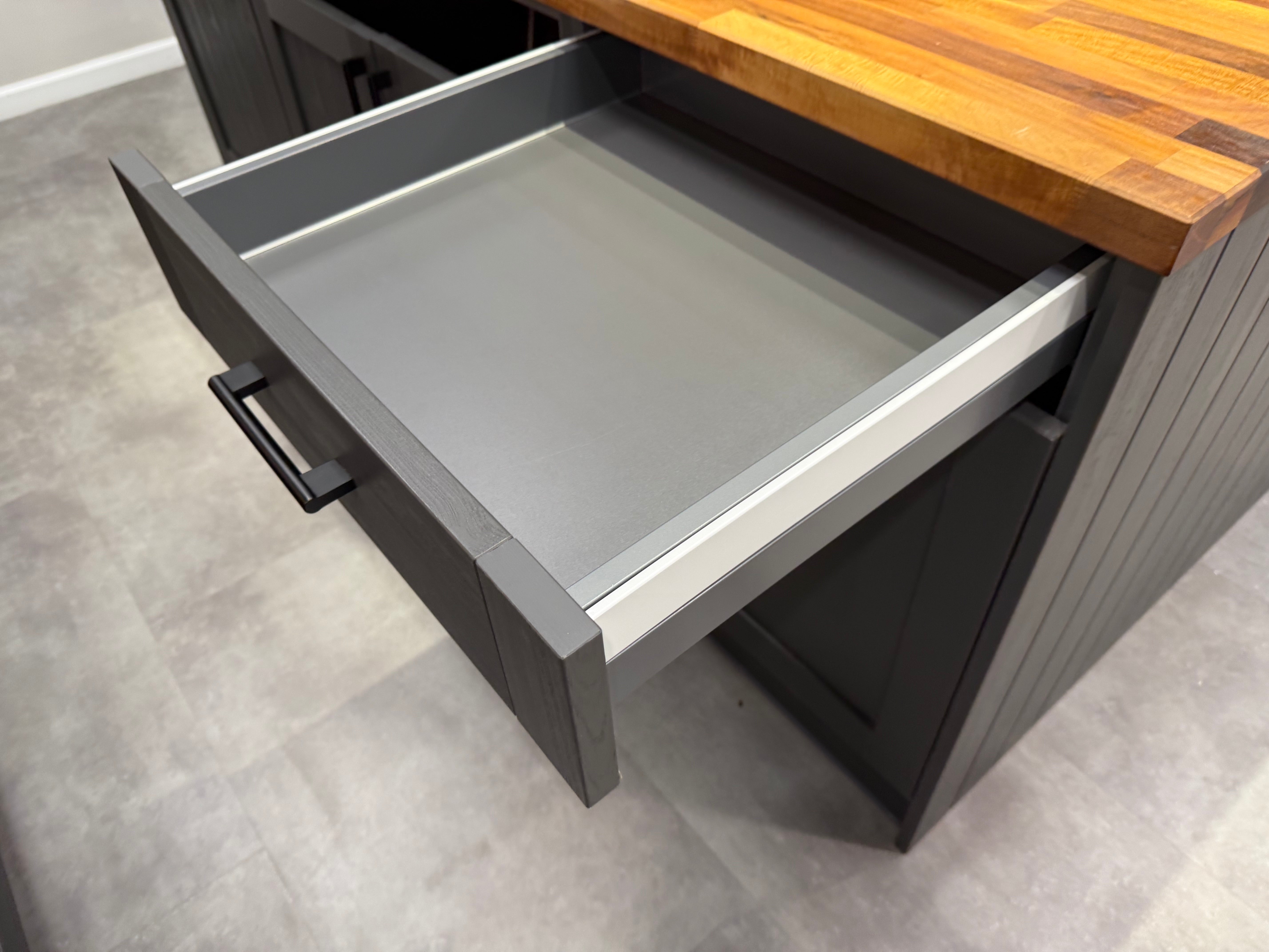 Wren Shaker Forest Classic Alchemy Grain Kitchen with Island