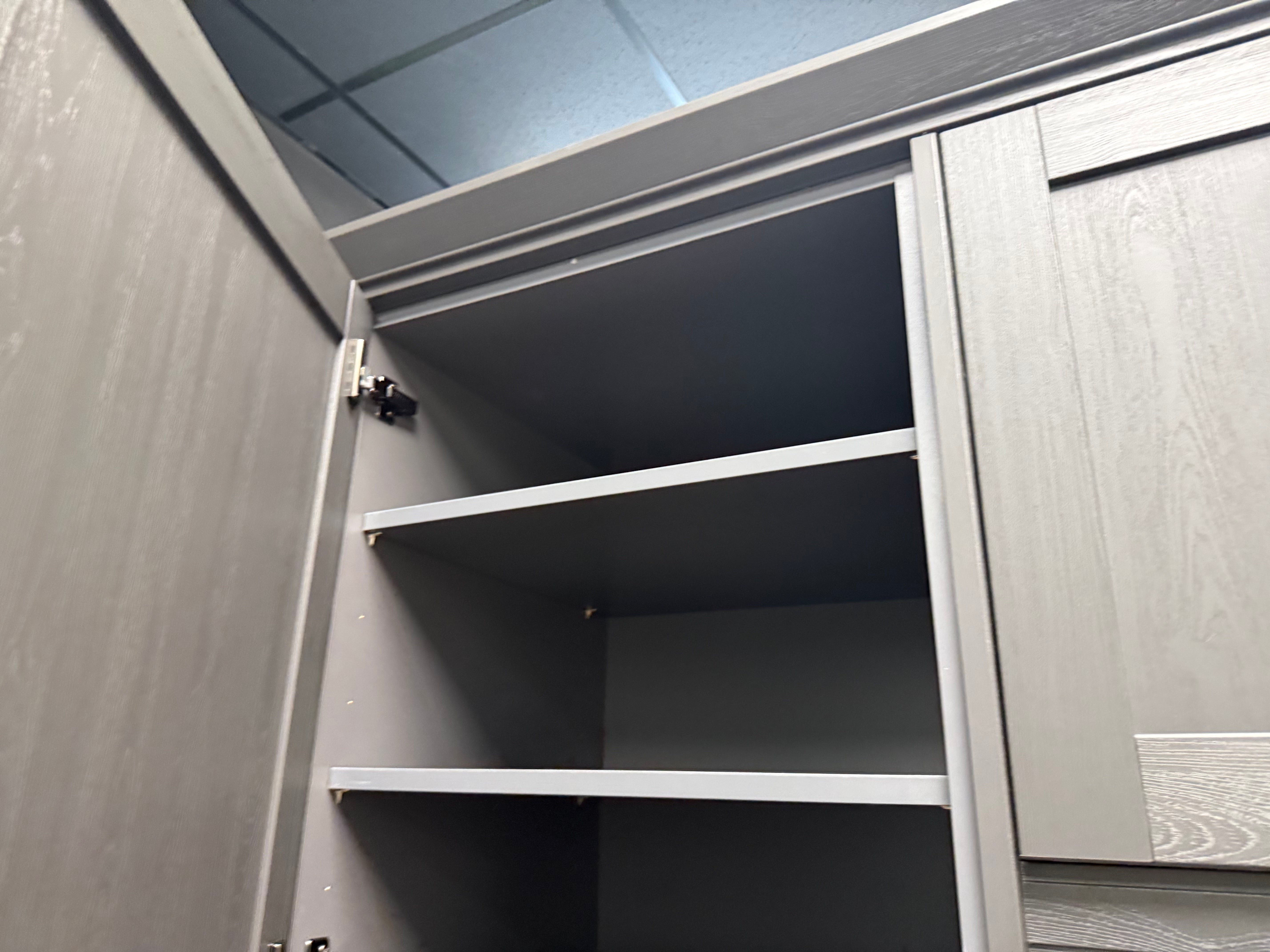 Wren Infinity Plus Shaker Forest Classic Alchemy Grain Laundry Room