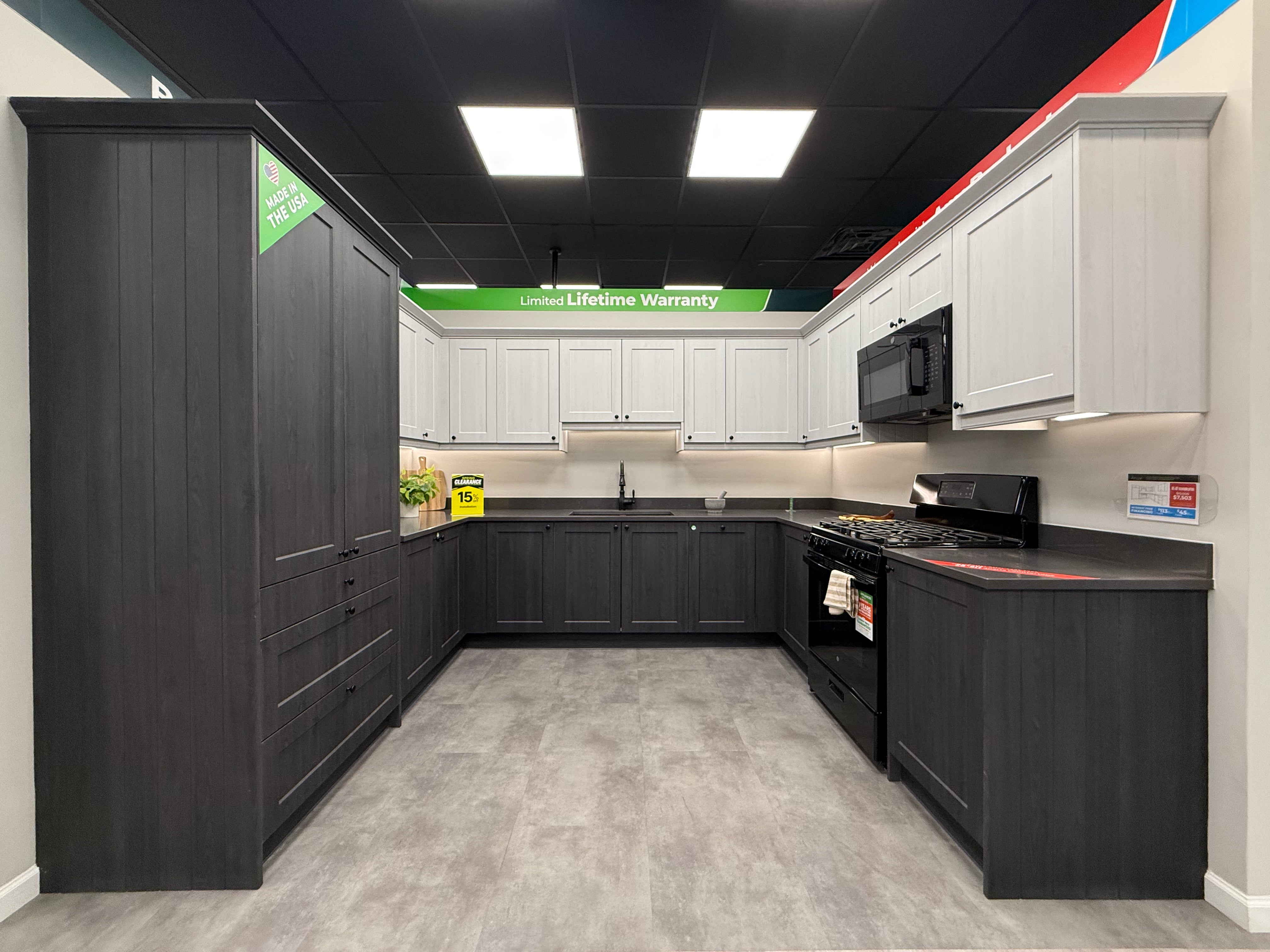 Wren Shaker Chelsea Pencil & Pebble Gray Grain Kitchen