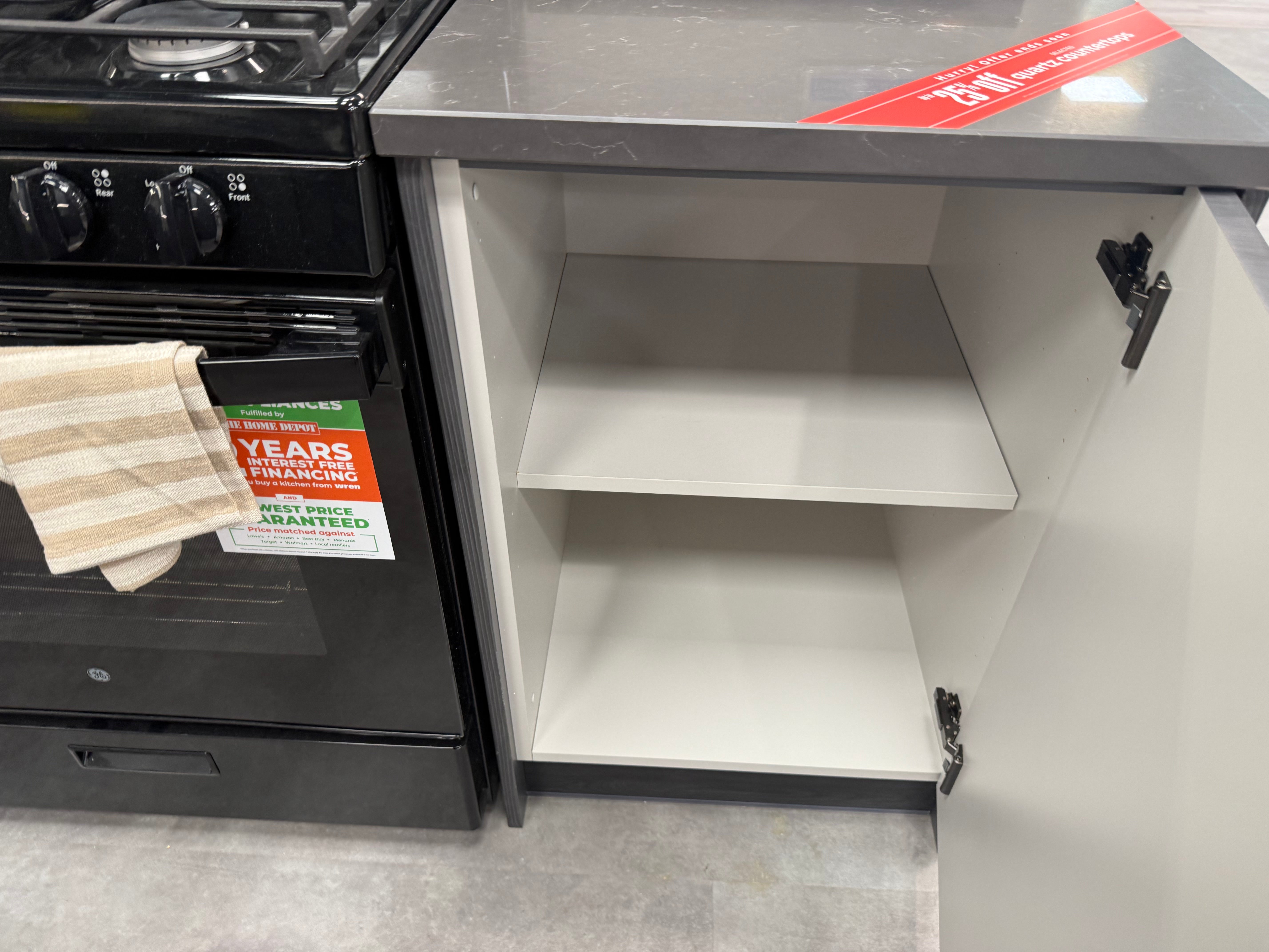 Wren Shaker Chelsea Pencil & Pebble Gray Grain Kitchen