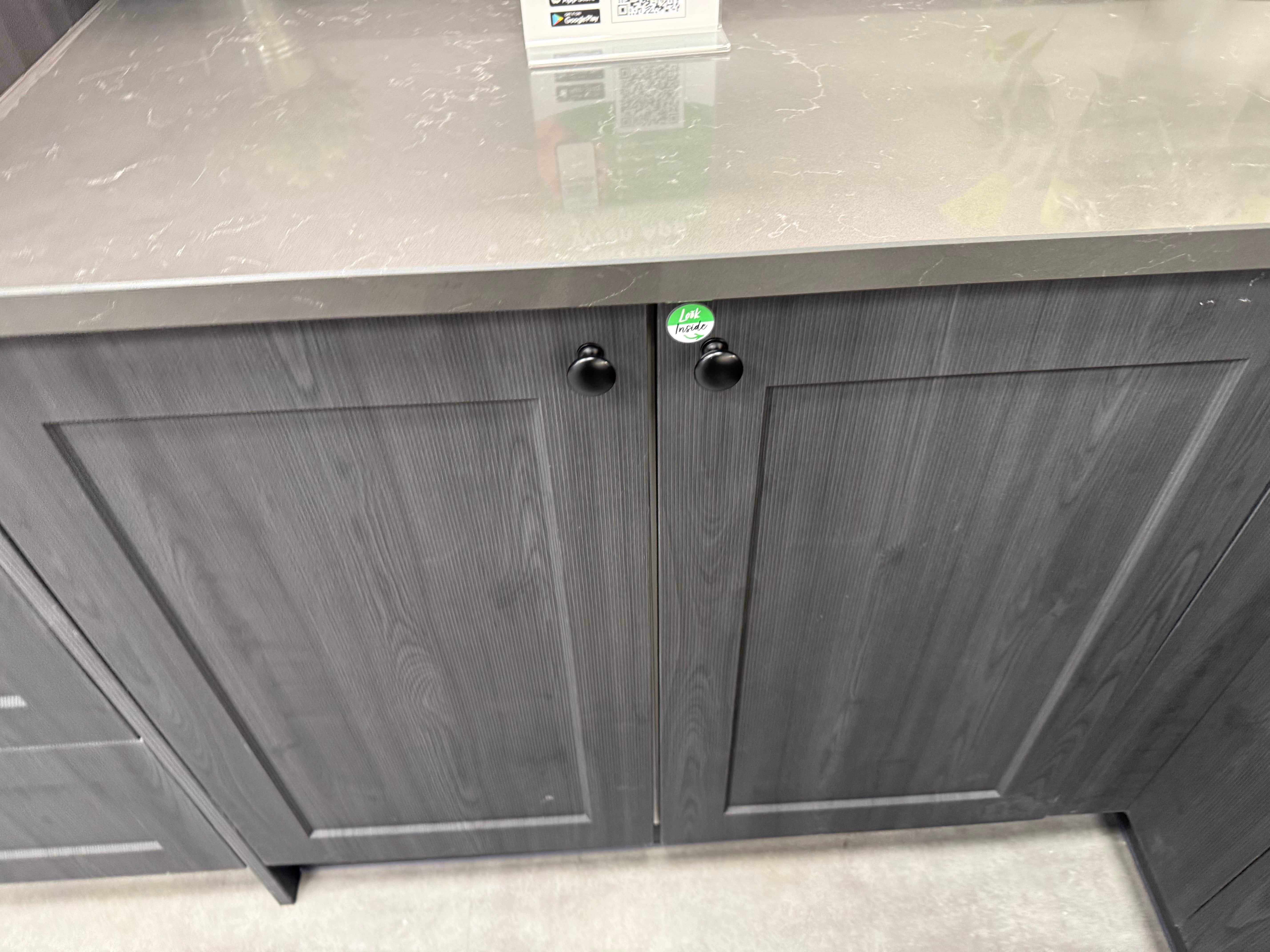 Wren Shaker Chelsea Pencil & Pebble Gray Grain Kitchen