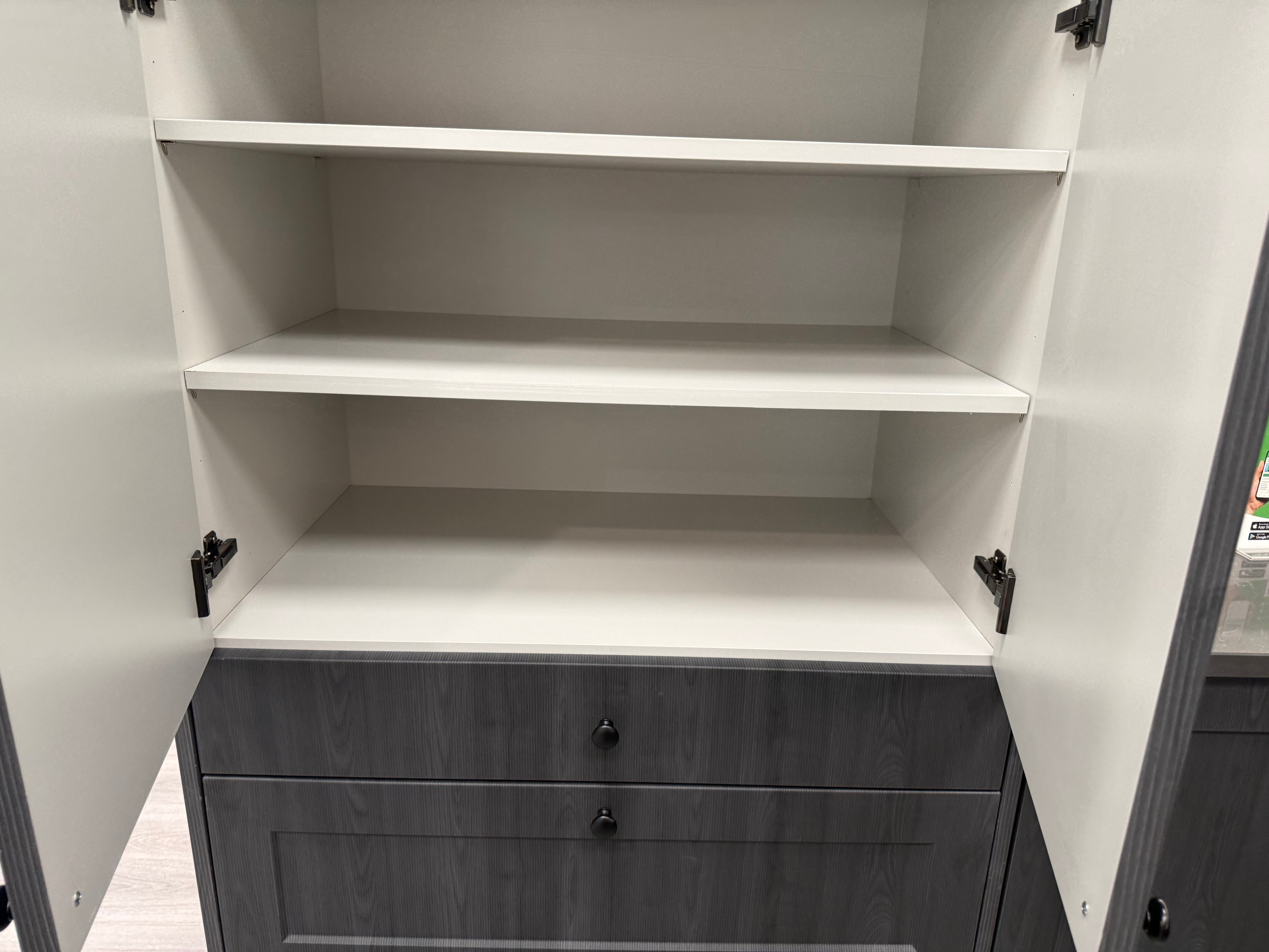 Wren Shaker Chelsea Pencil & Pebble Gray Grain Kitchen
