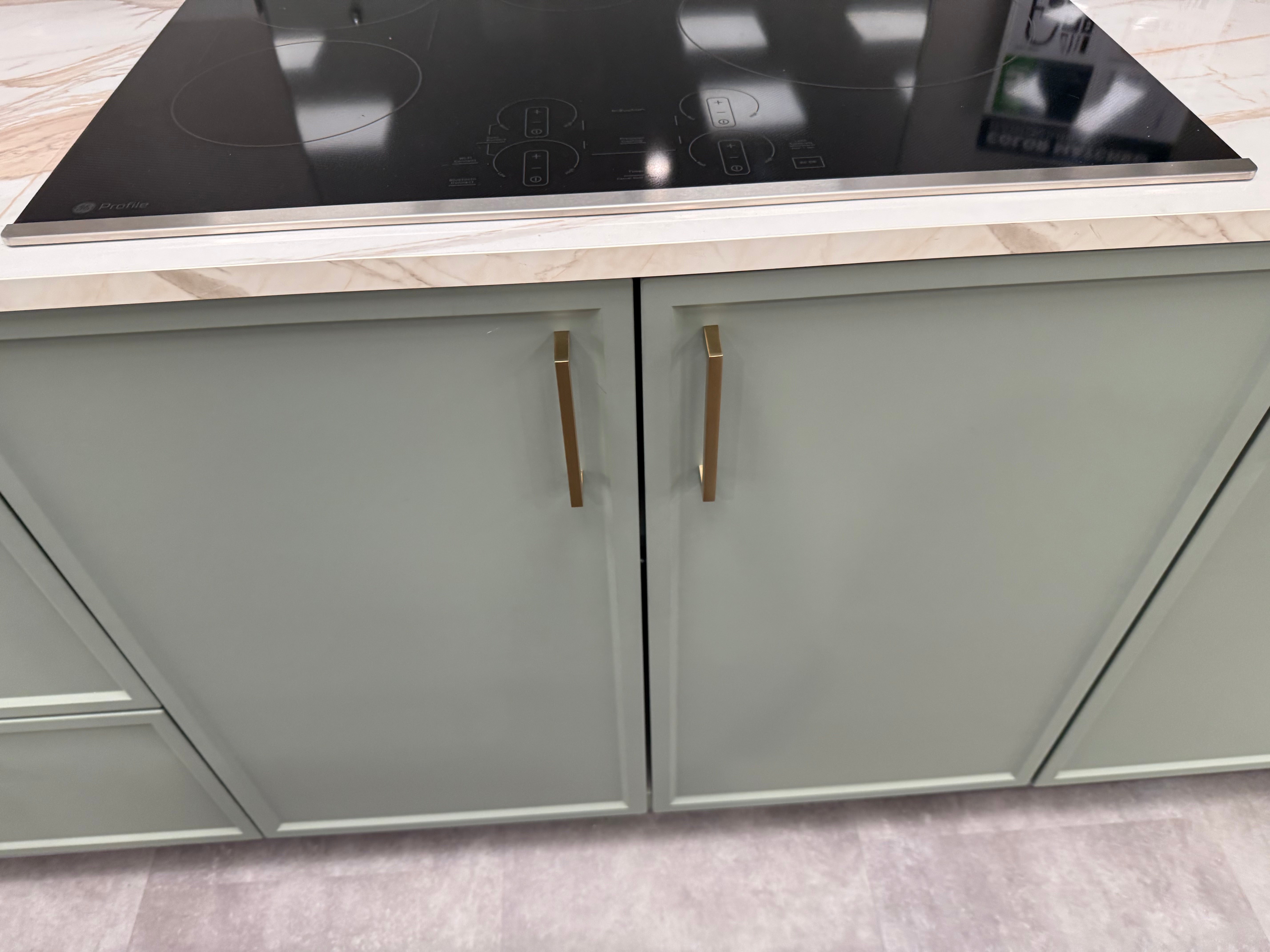Wren Infinity Shaker Super Slim Juratek Matte Moss Green Kitchen Wall