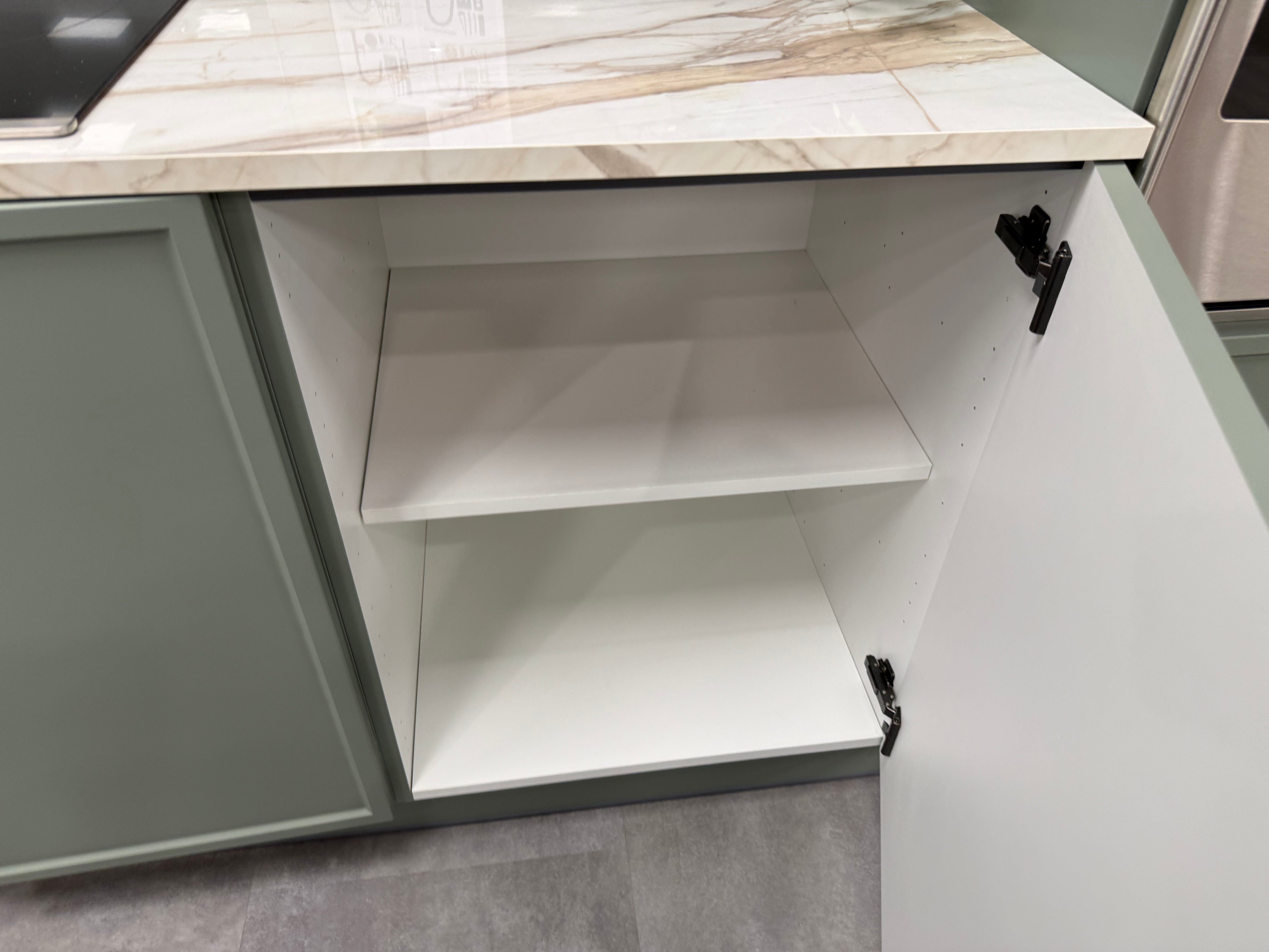 Wren Infinity Shaker Super Slim Juratek Matte Moss Green Kitchen Wall