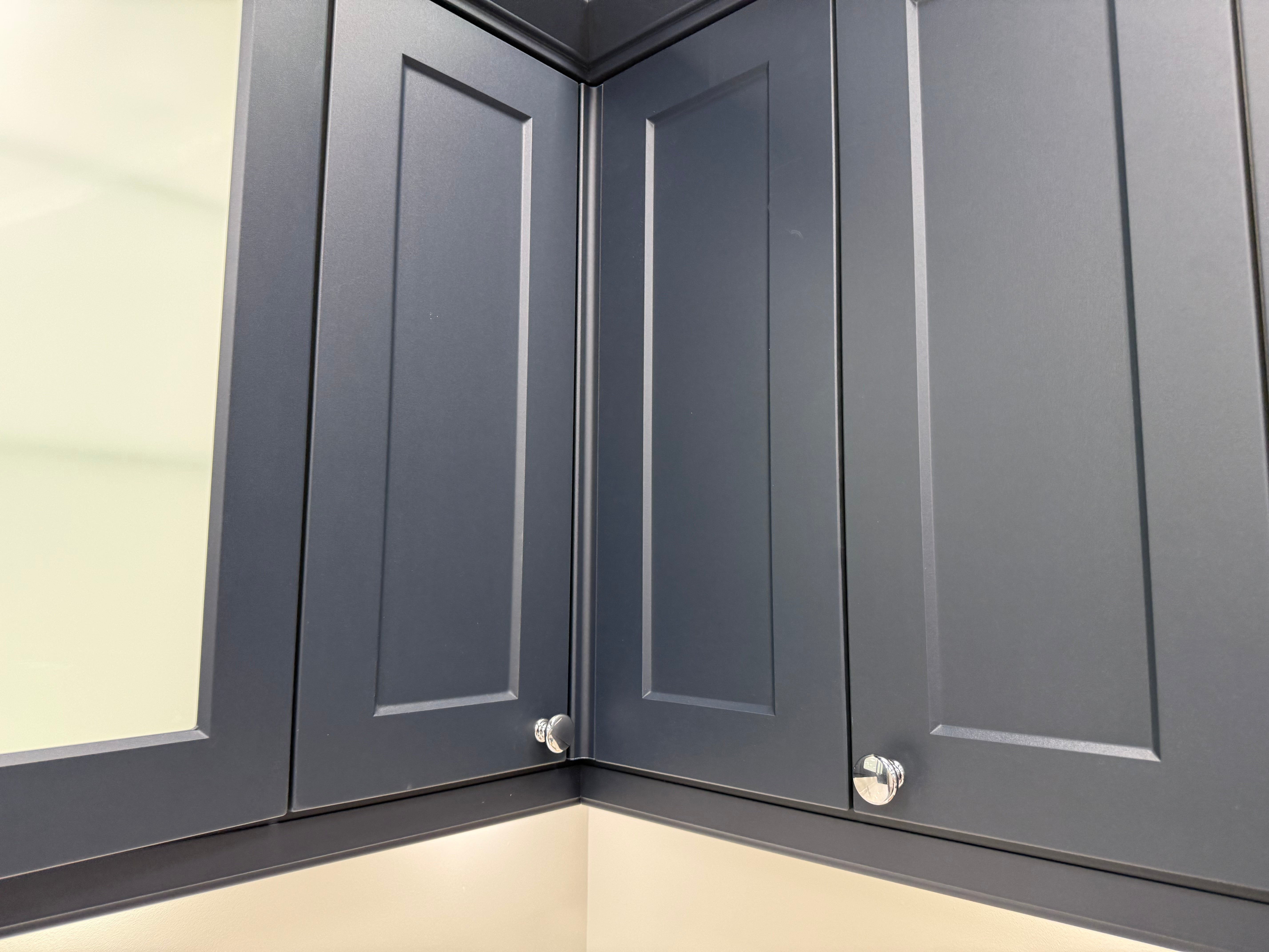 Wren Shaker Chelsea Matte Navy Blue & White Kitchen with Island