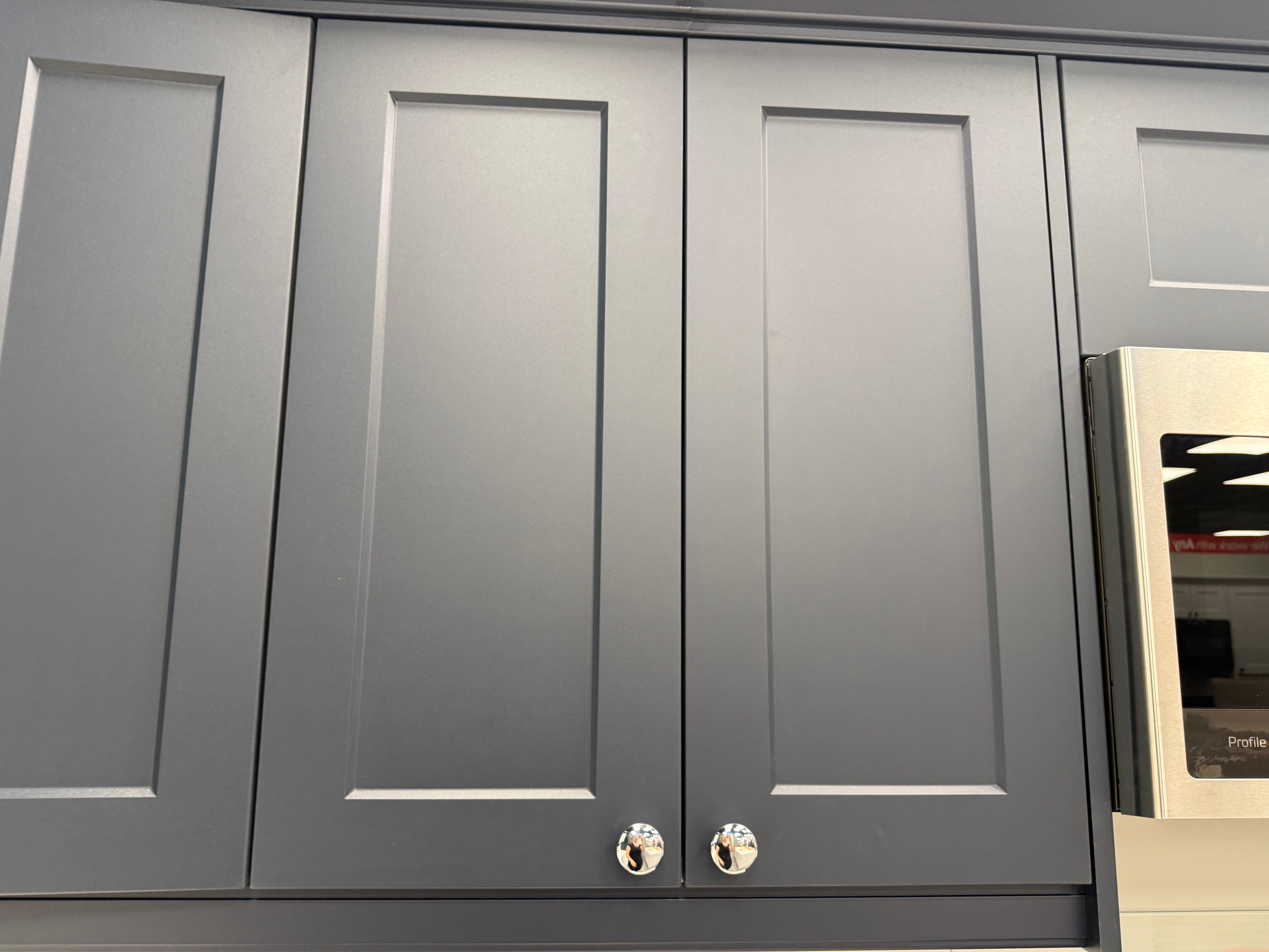 Wren Shaker Chelsea Matte Navy Blue & White Kitchen with Island