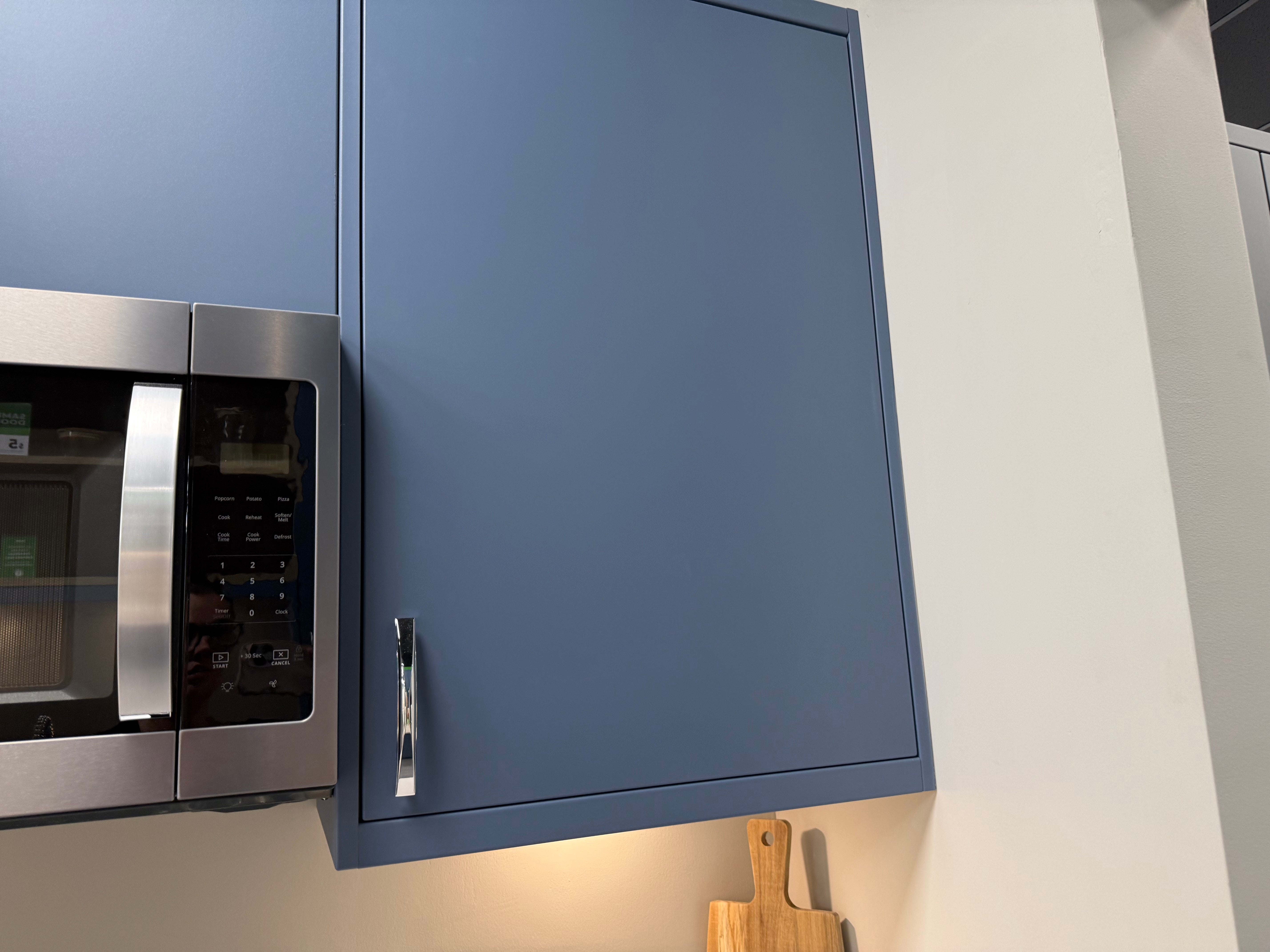 Wren Contour Juratek Matte Smoke Blue Kitchen