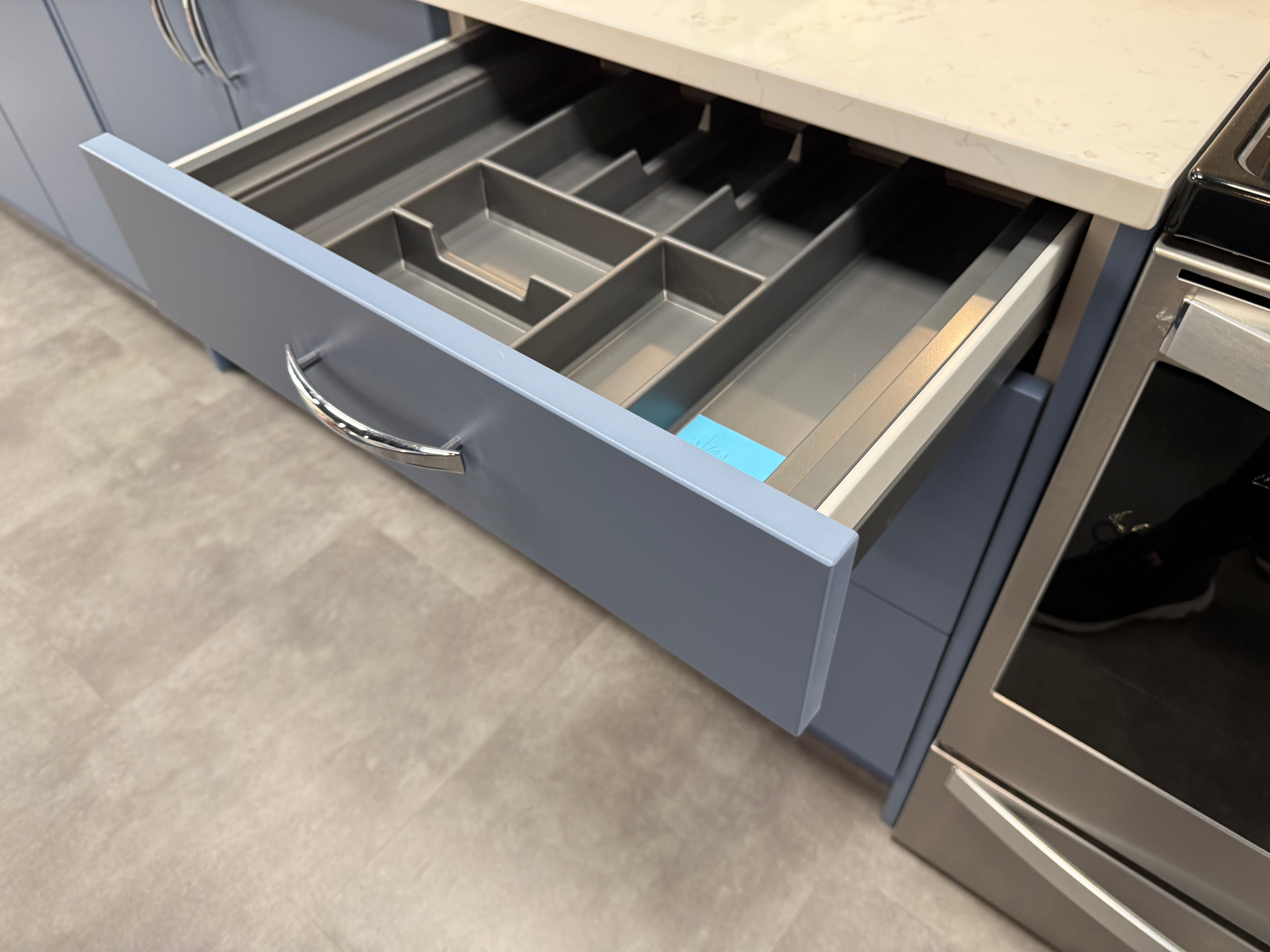 Wren Contour Juratek Matte Smoke Blue Kitchen