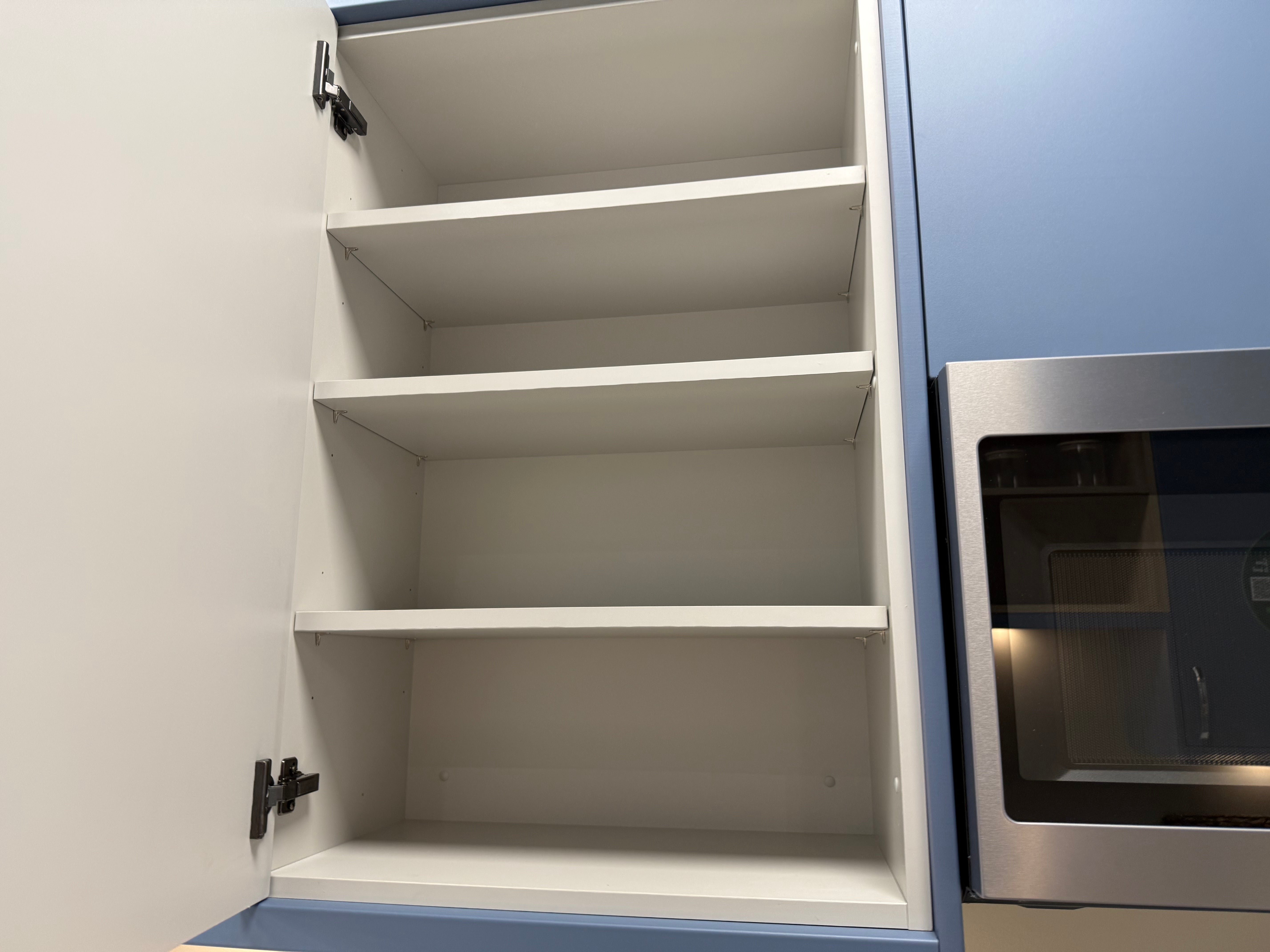 Wren Contour Juratek Matte Smoke Blue Kitchen