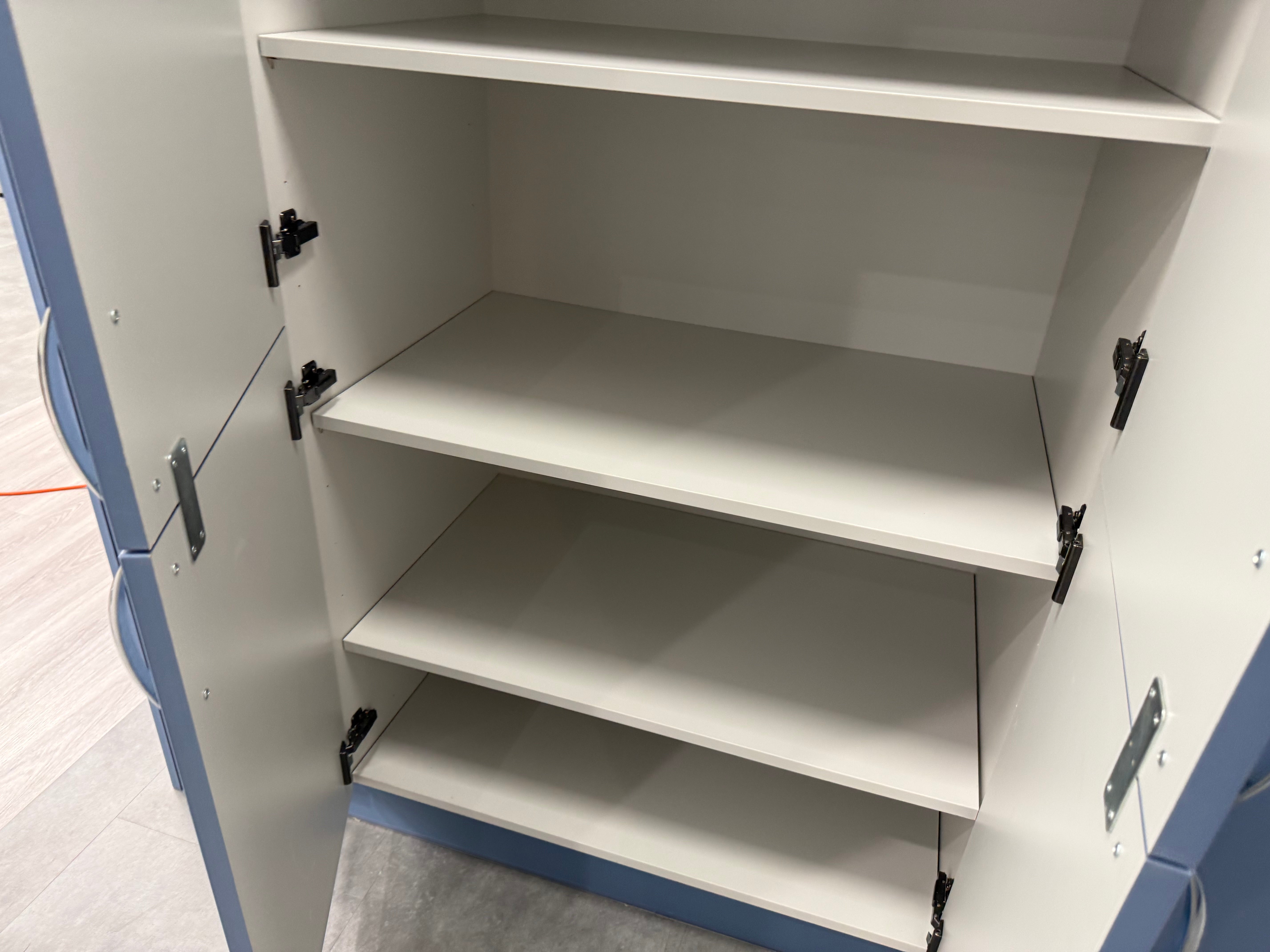 Wren Contour Juratek Matte Smoke Blue Kitchen