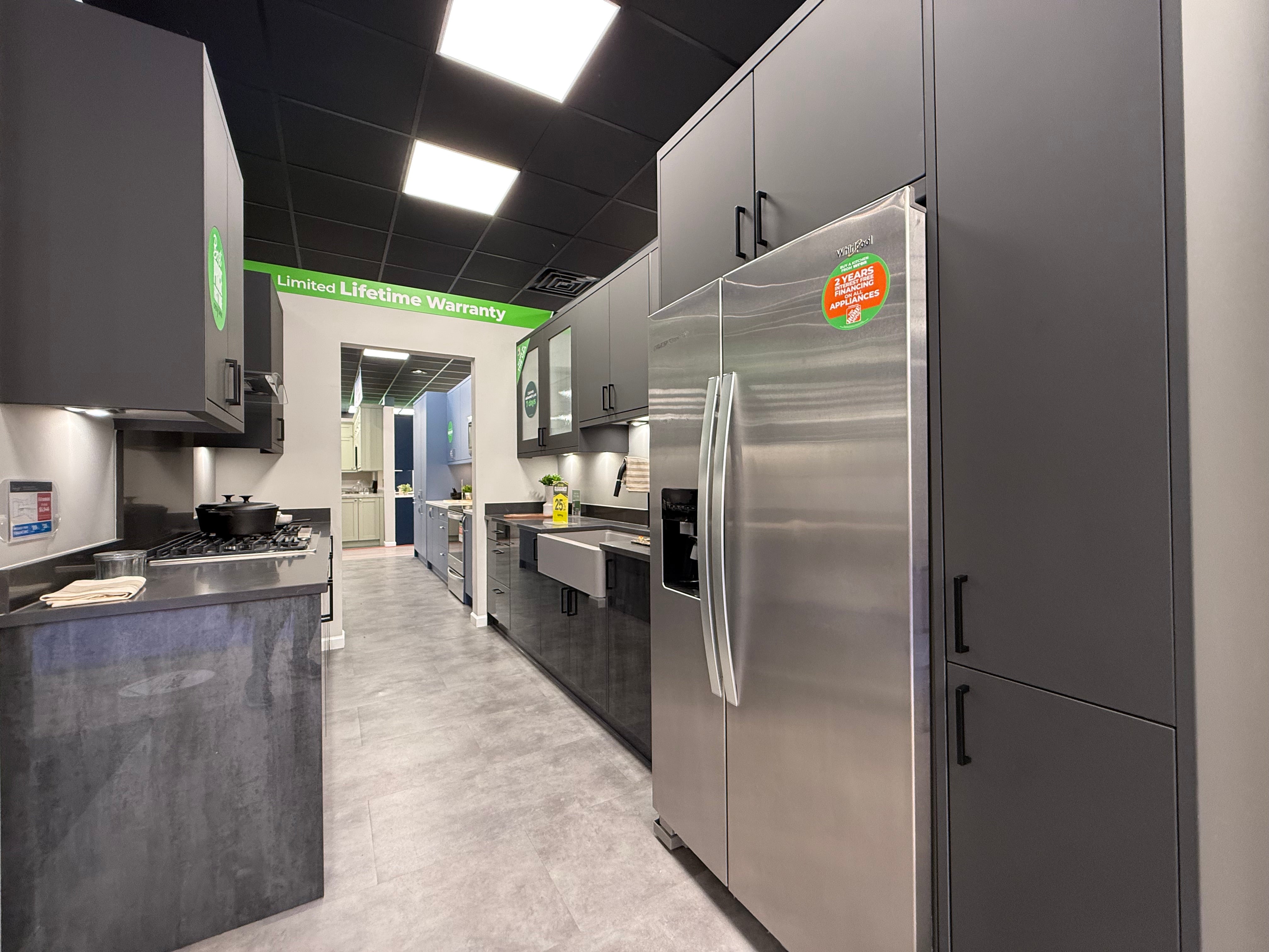 Wren Elements Contour Juratek Metallic Slate Gloss and Pencil Gray Matte Kitchen