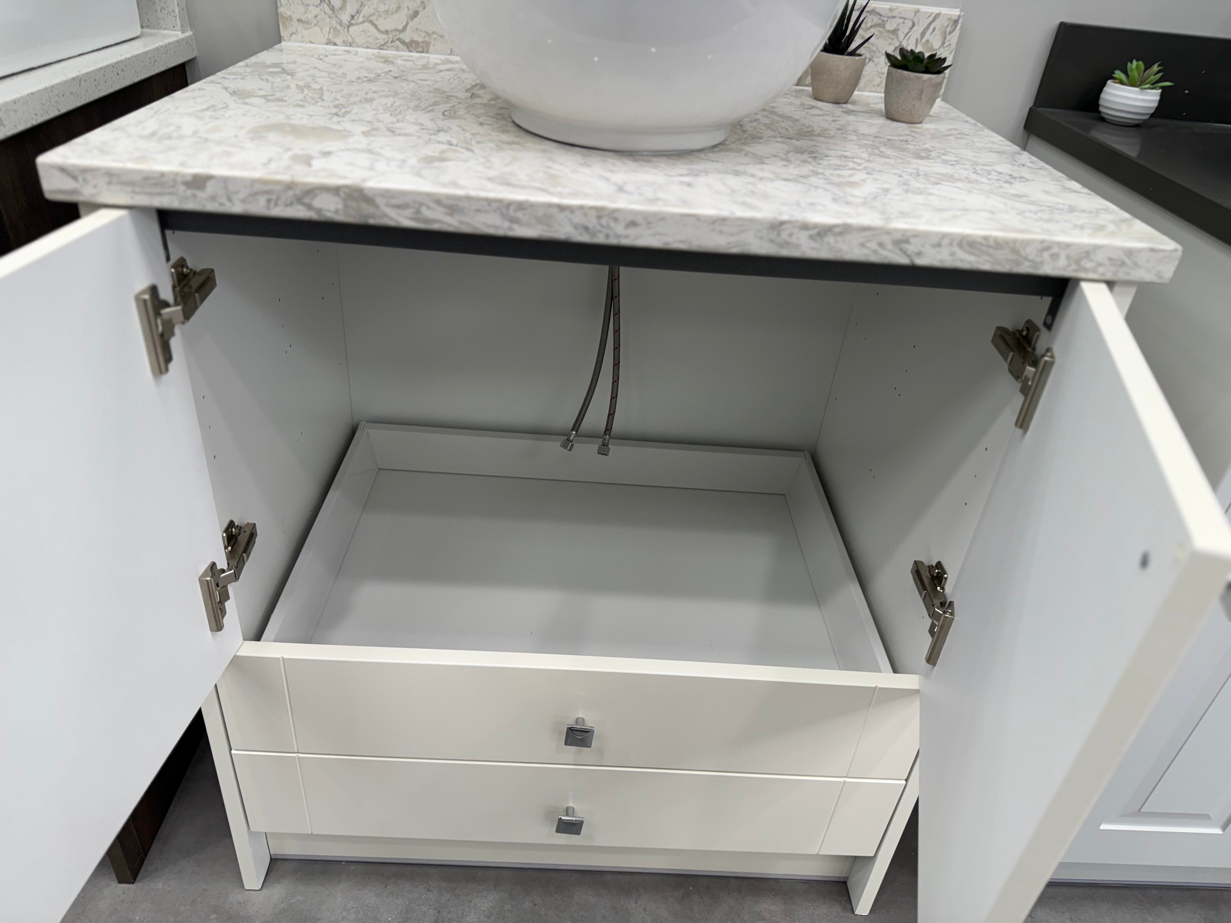 Wren Off White Shaker Freestanding Single Vanity