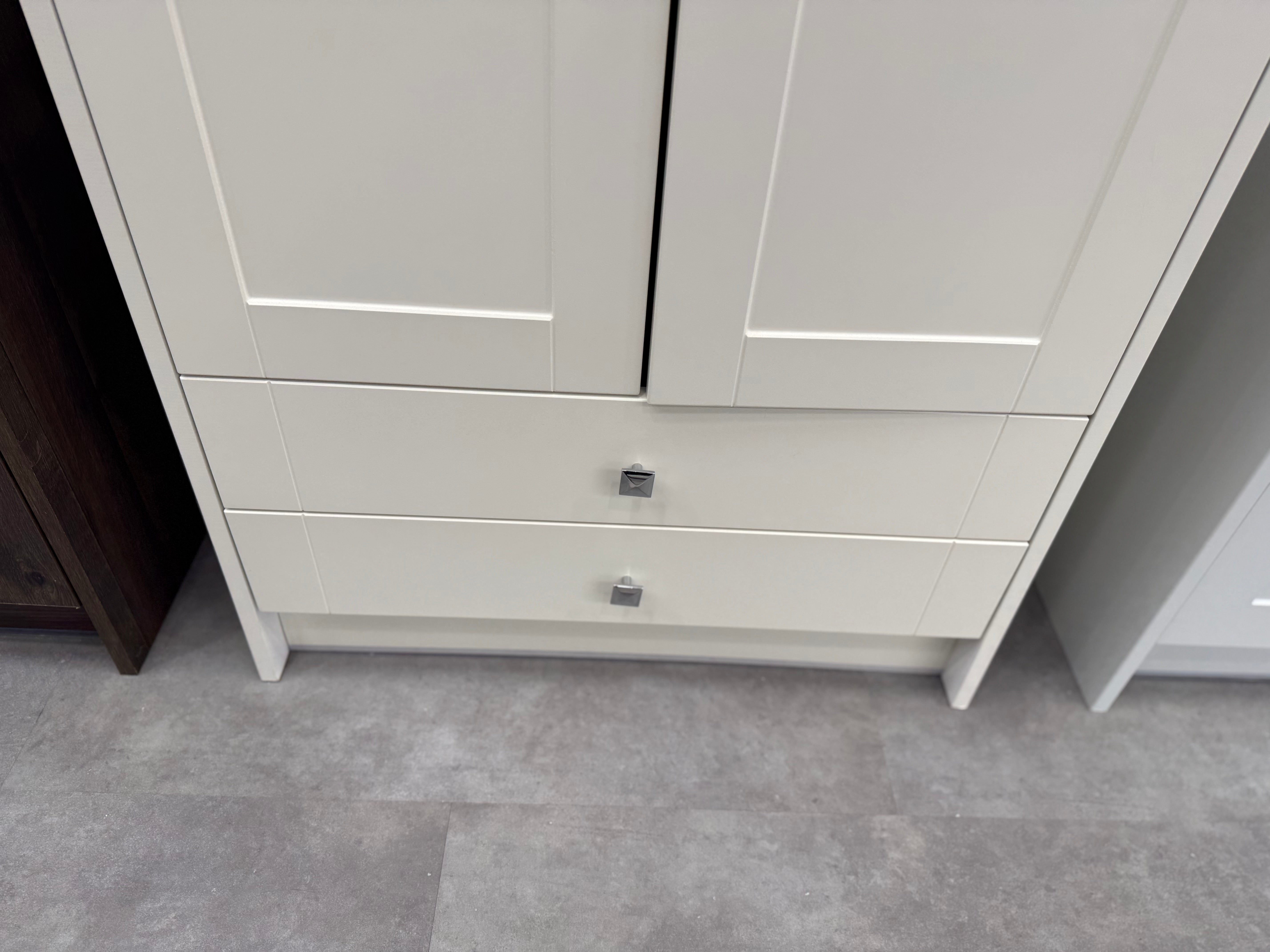Wren Off White Shaker Freestanding Single Vanity