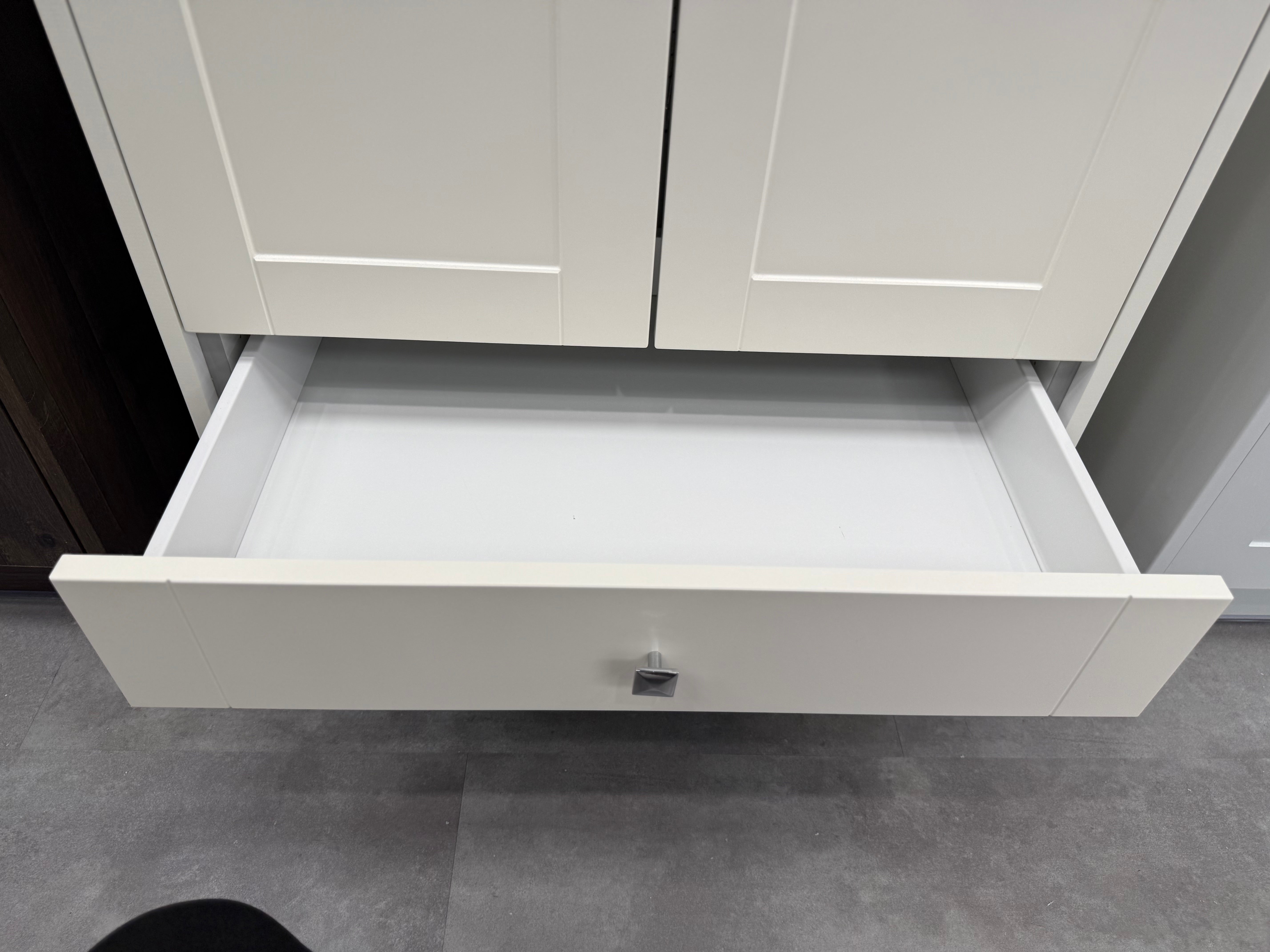 Wren Off White Shaker Freestanding Single Vanity