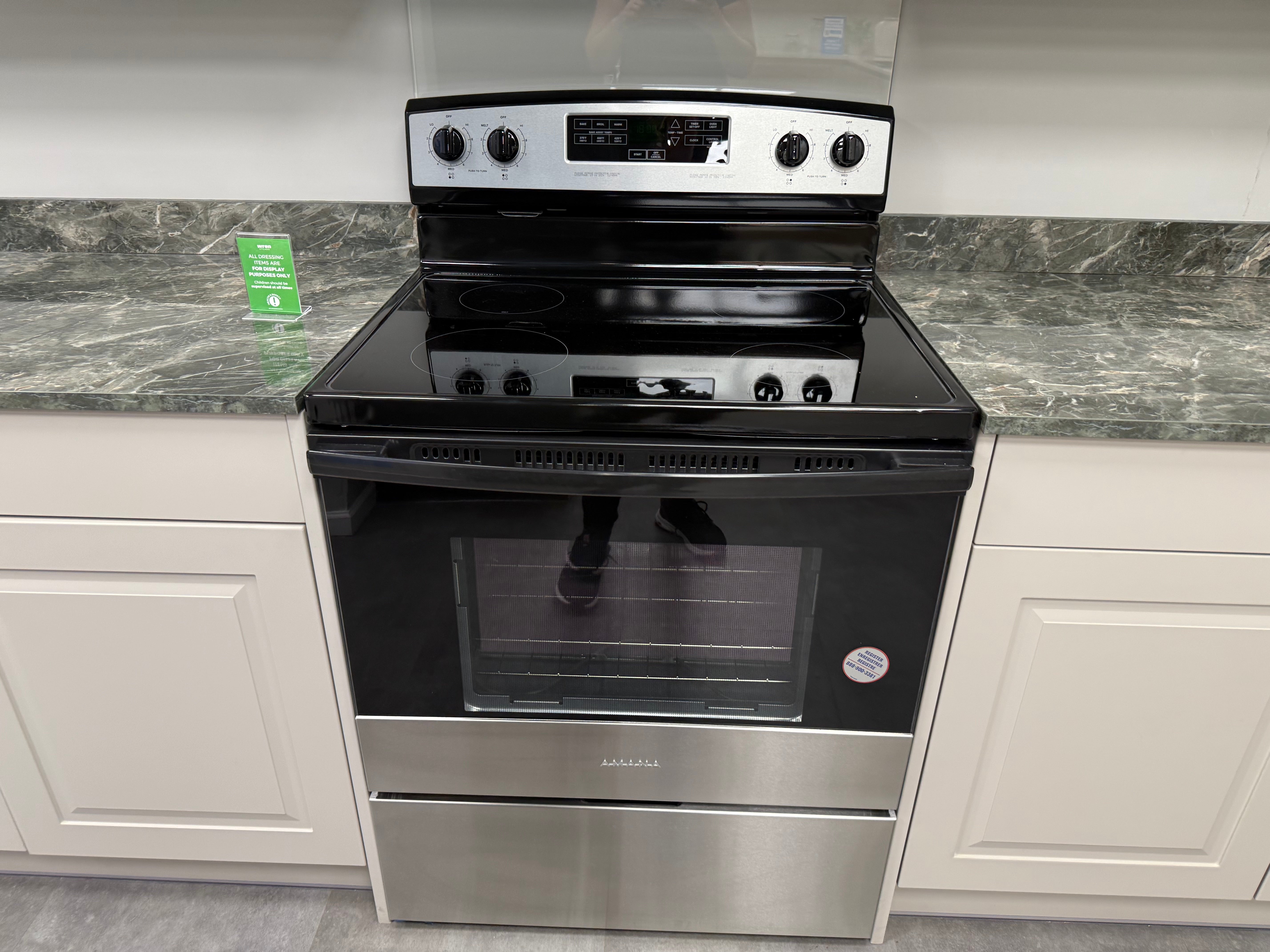 Wren Architect Cashmere Matte Kitchen
