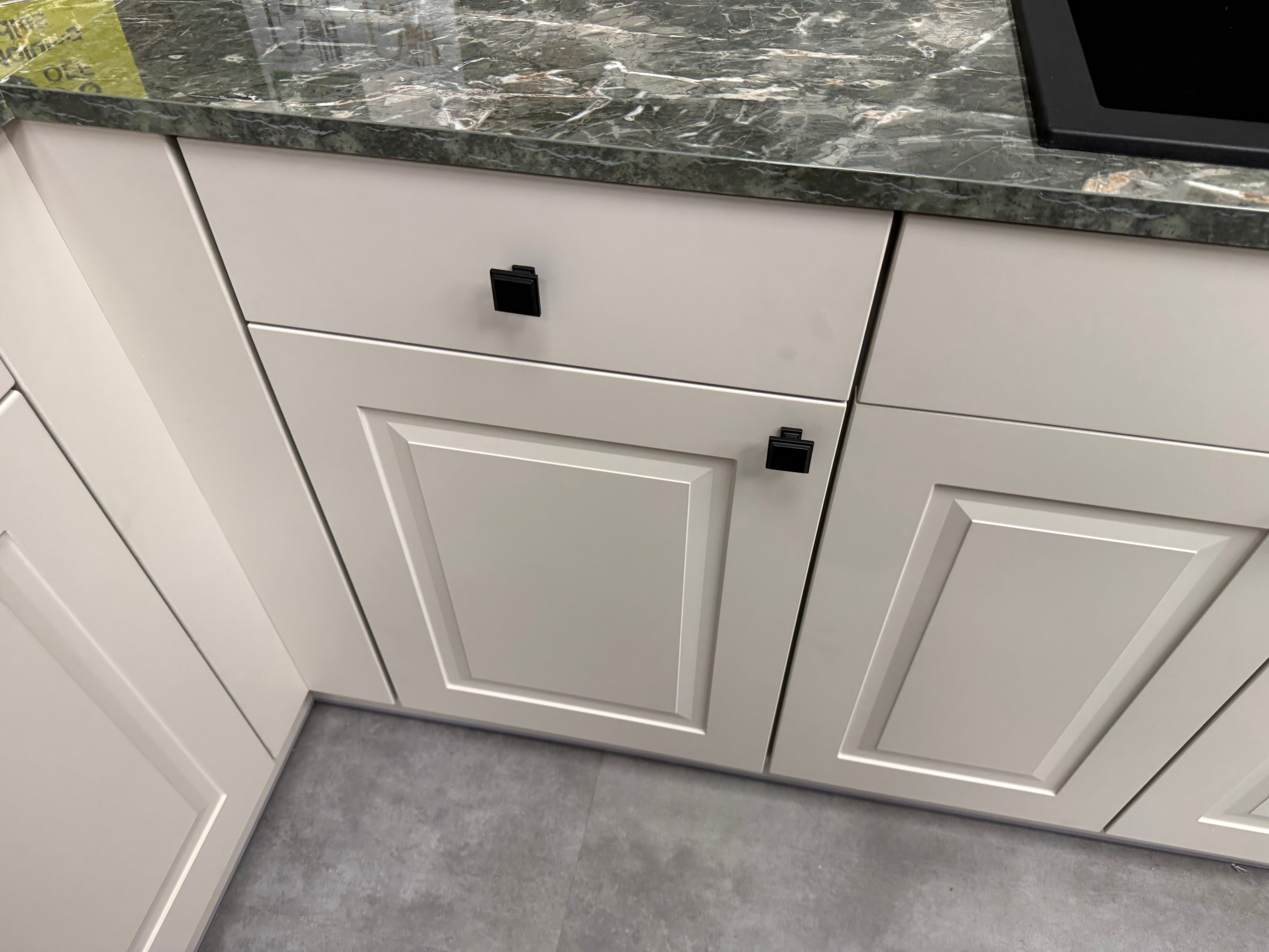 Wren Architect Cashmere Matte Kitchen