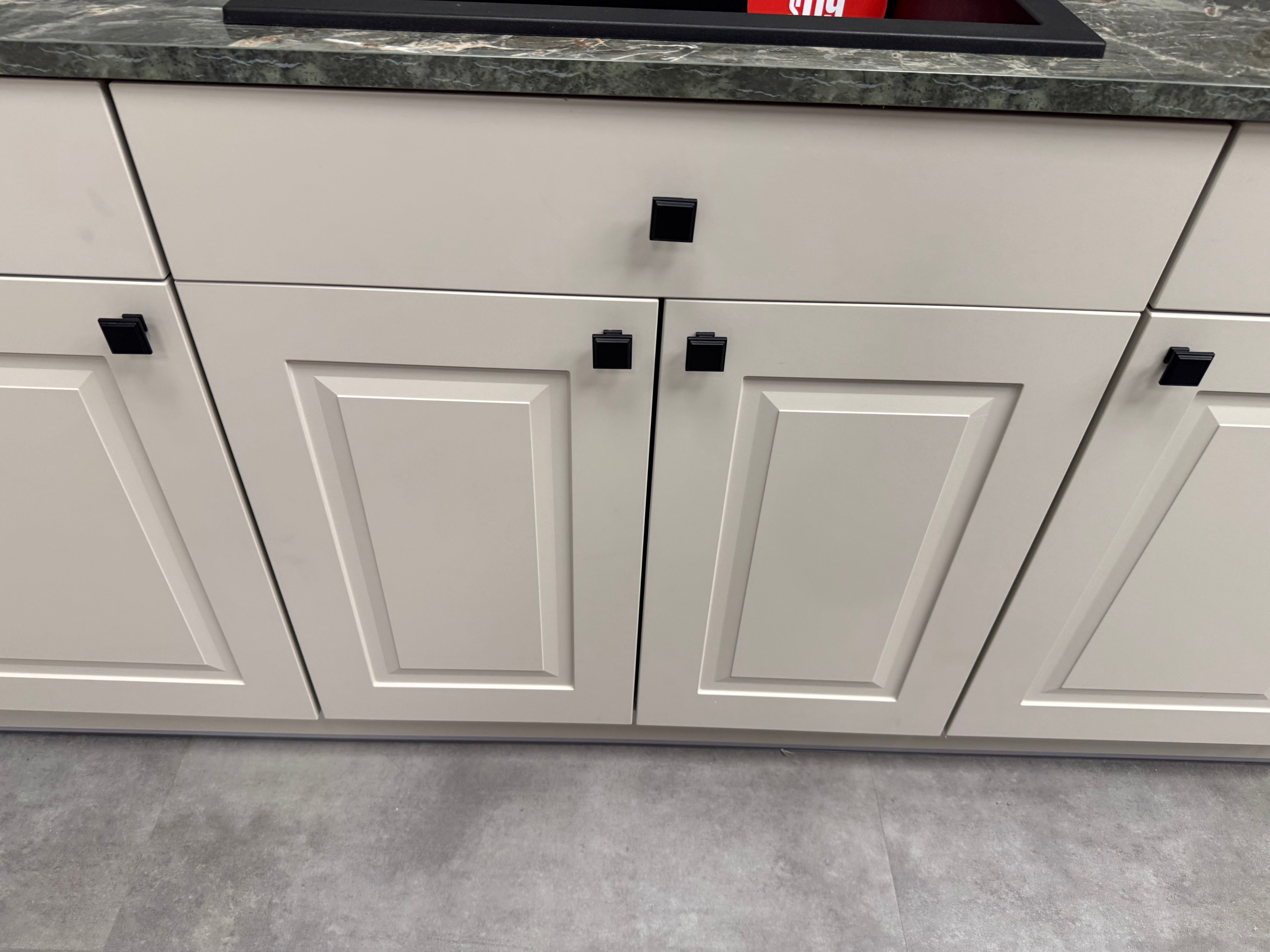 Wren Architect Cashmere Matte Kitchen